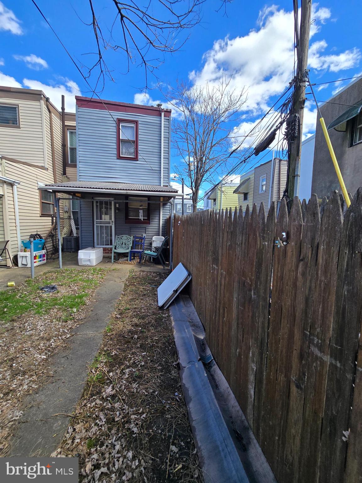 BRIDESBURG - Residential