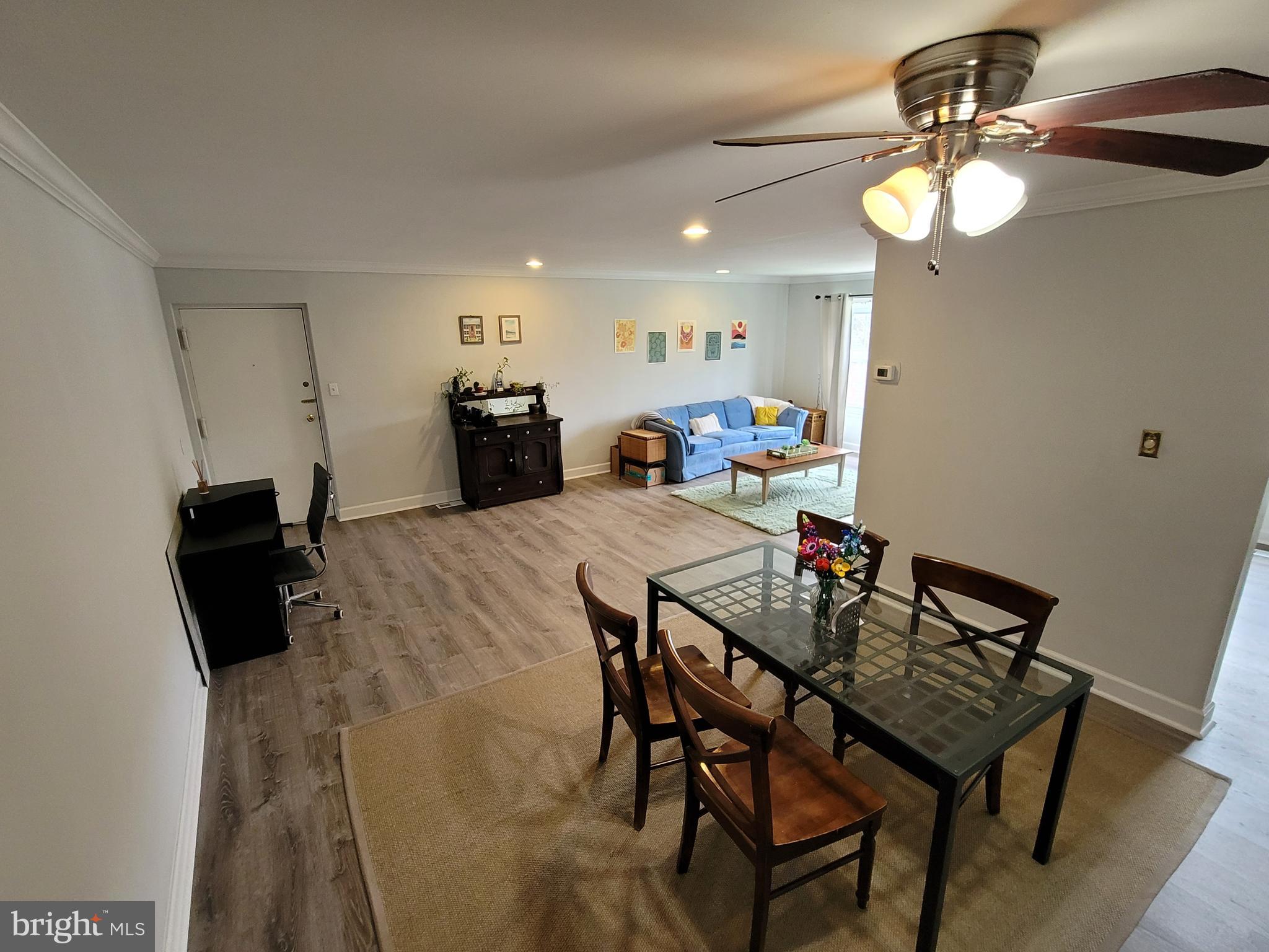 VILLAGES AT HOMELAND - Residential Lease