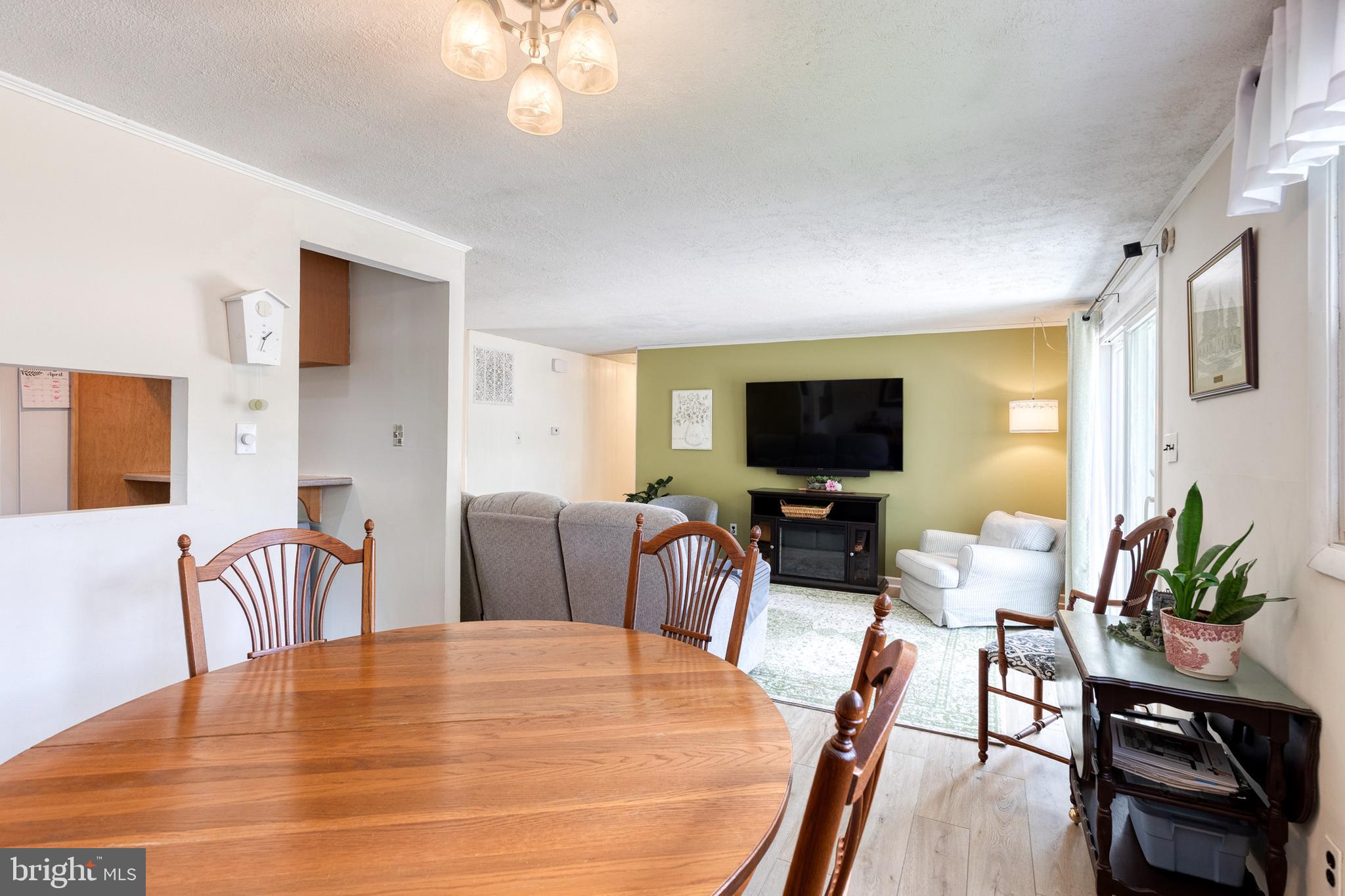DONCASTER VILLAGE - Residential