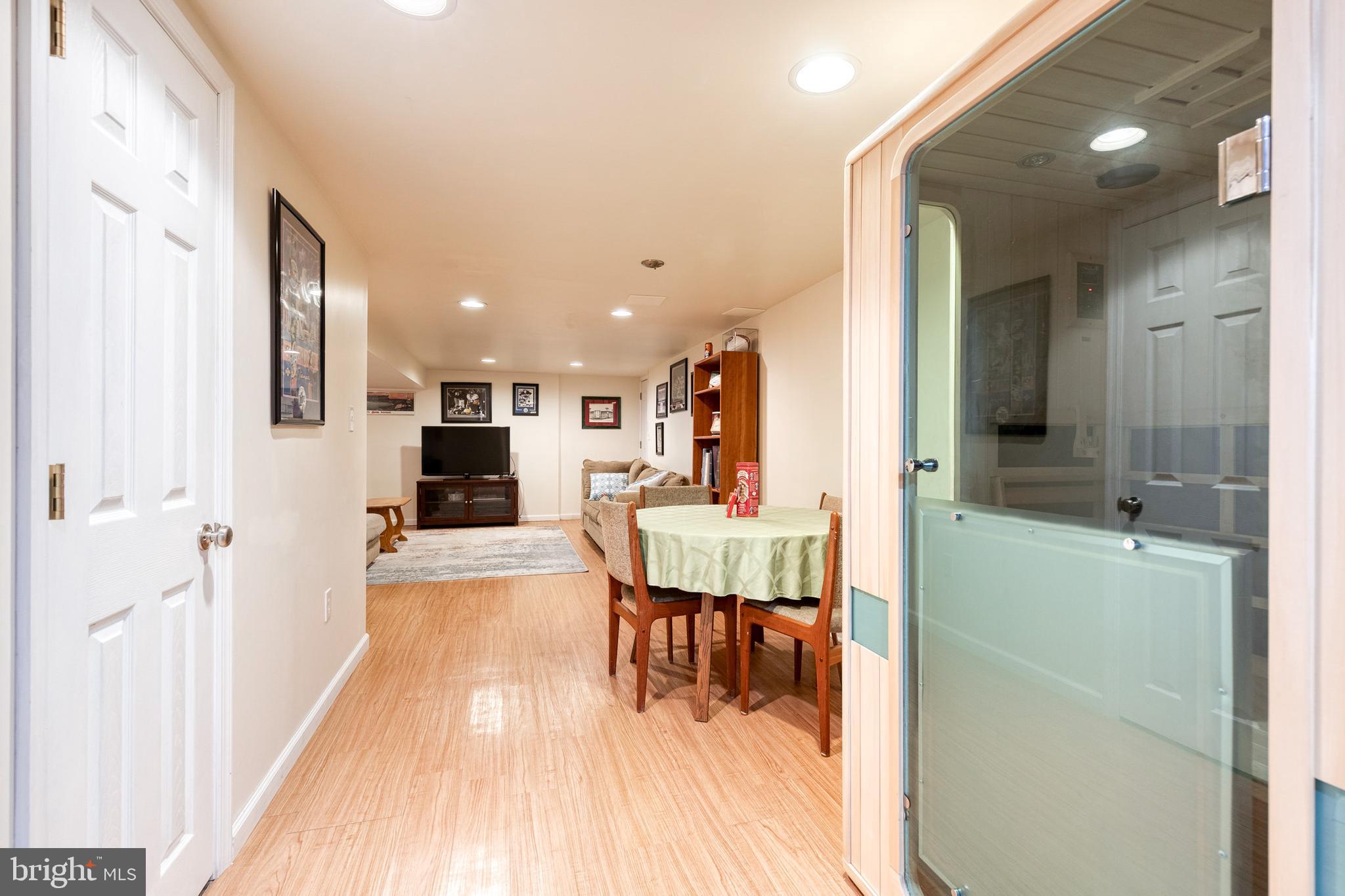 DONCASTER VILLAGE - Residential