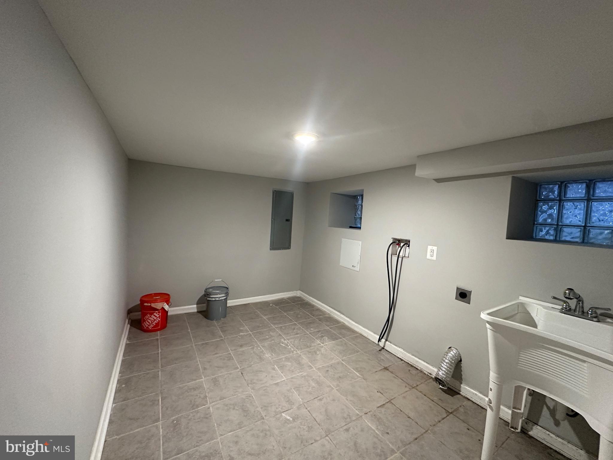 WEST PHILADELPHIA - Residential