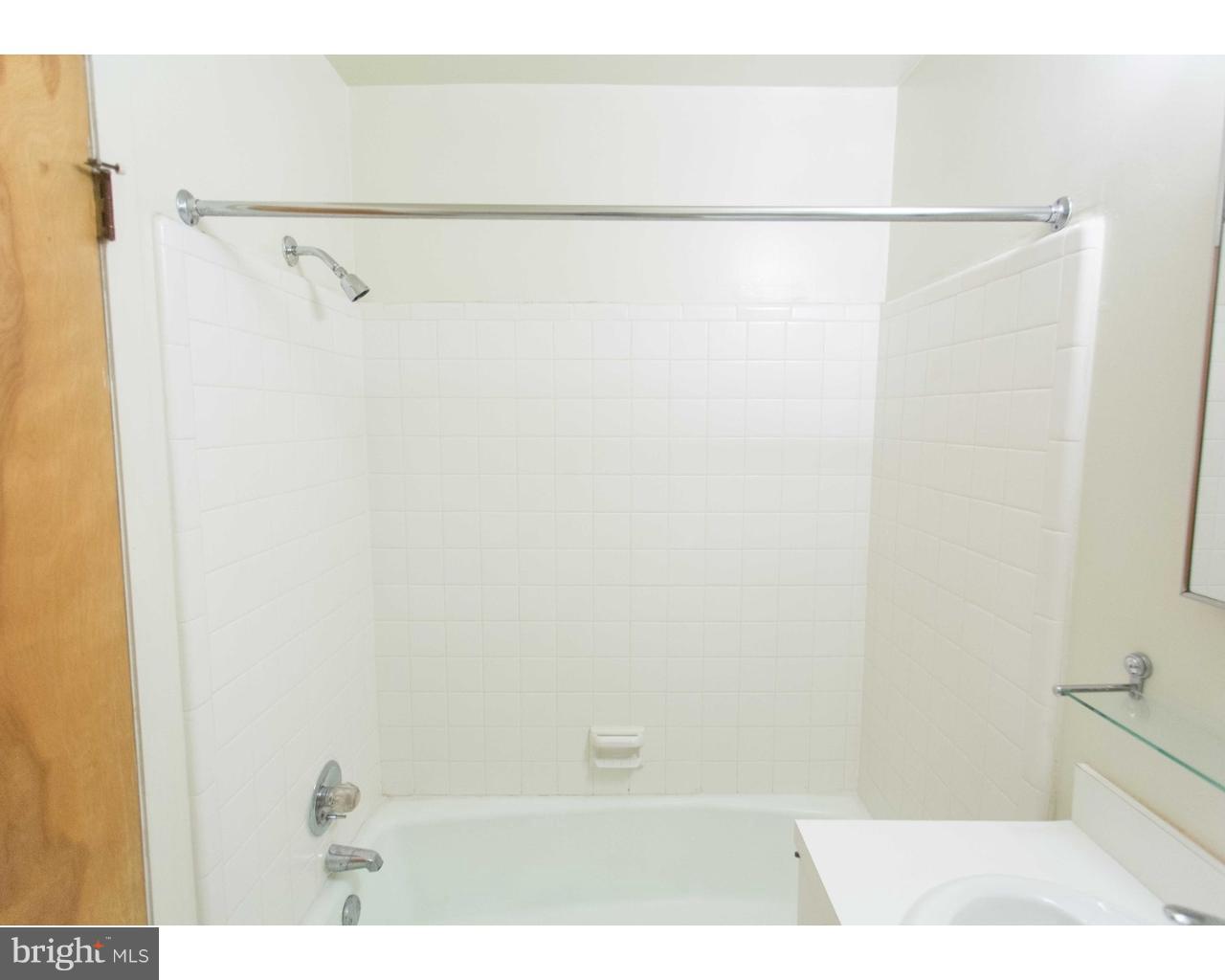 WASHINGTON SQ - Residential Lease