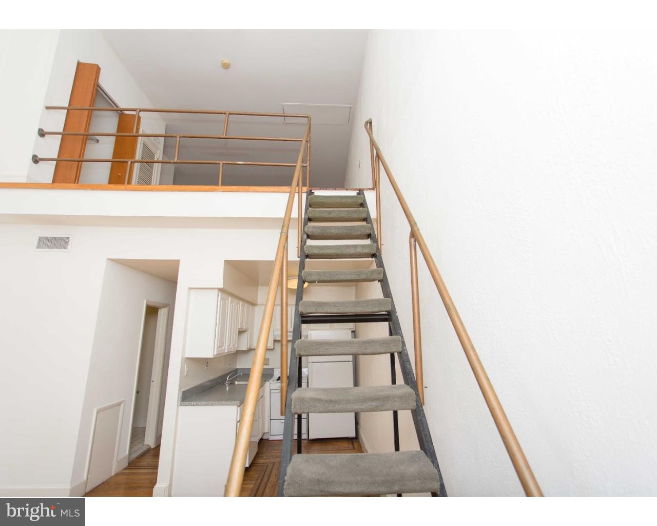 WASHINGTON SQ - Residential Lease