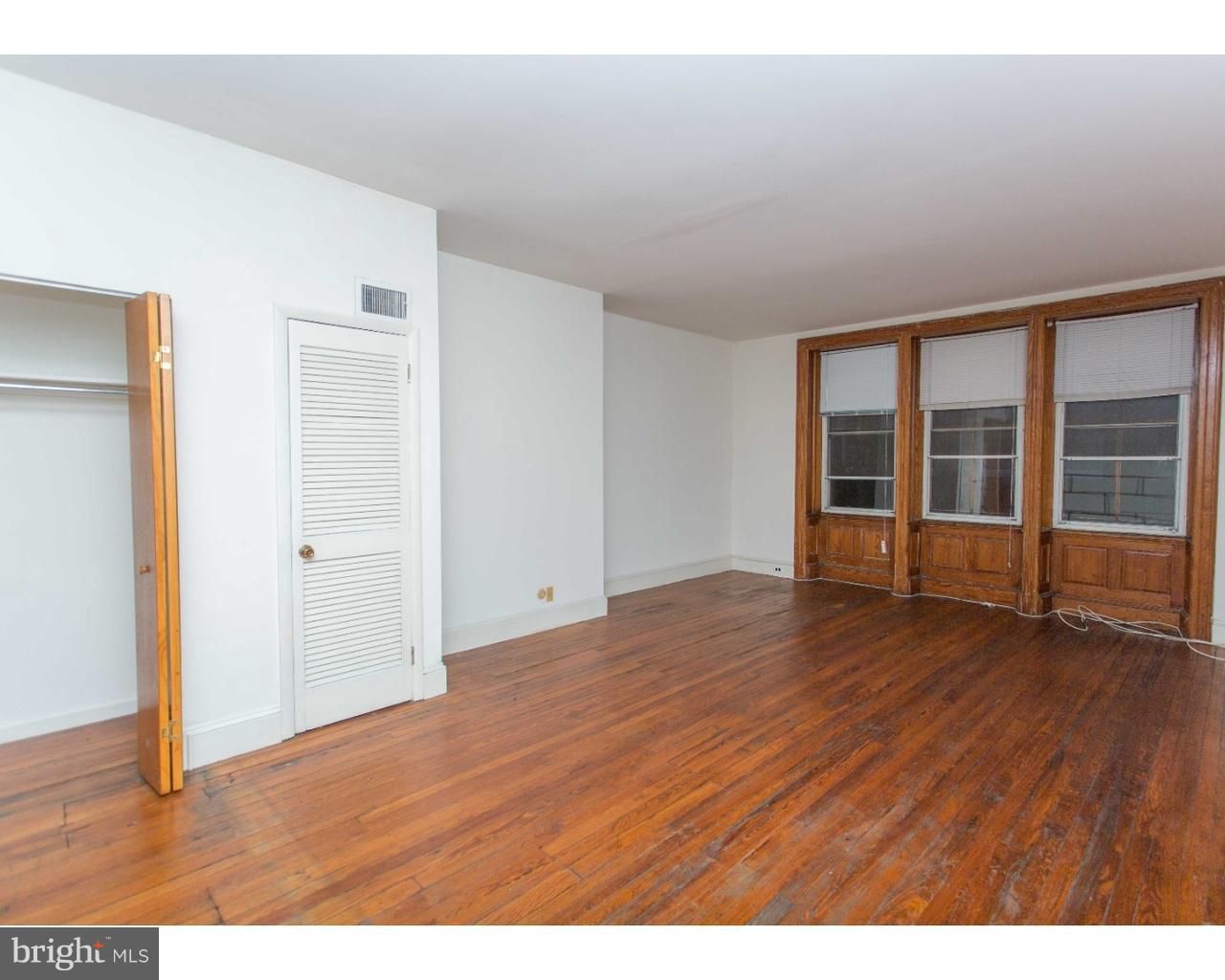 WASHINGTON SQ - Residential Lease
