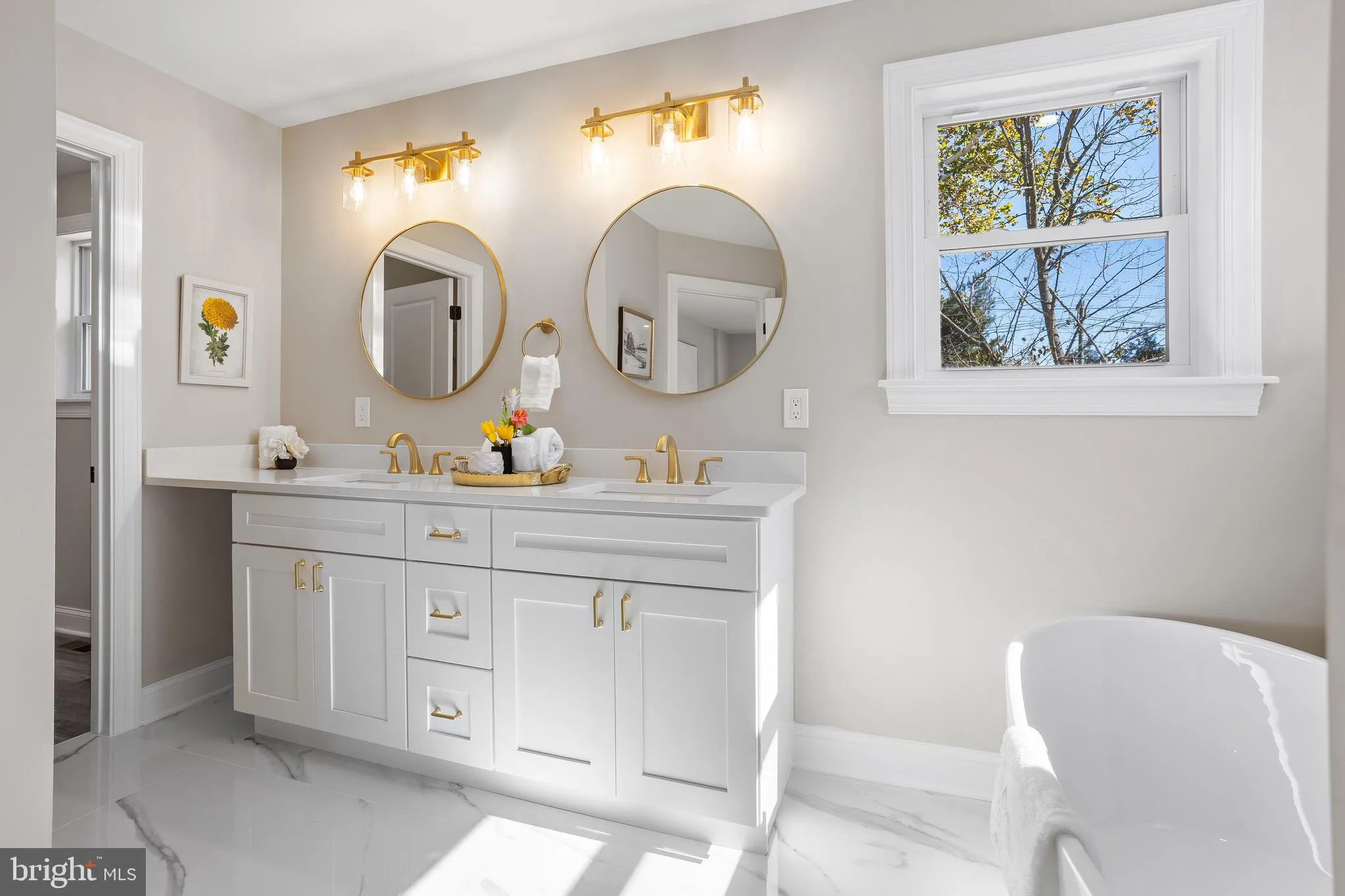 Willingboro, New Jersey 08046, United States, 4 Bedrooms Bedrooms, ,3 BathroomsBathrooms,Residential,Active,231445