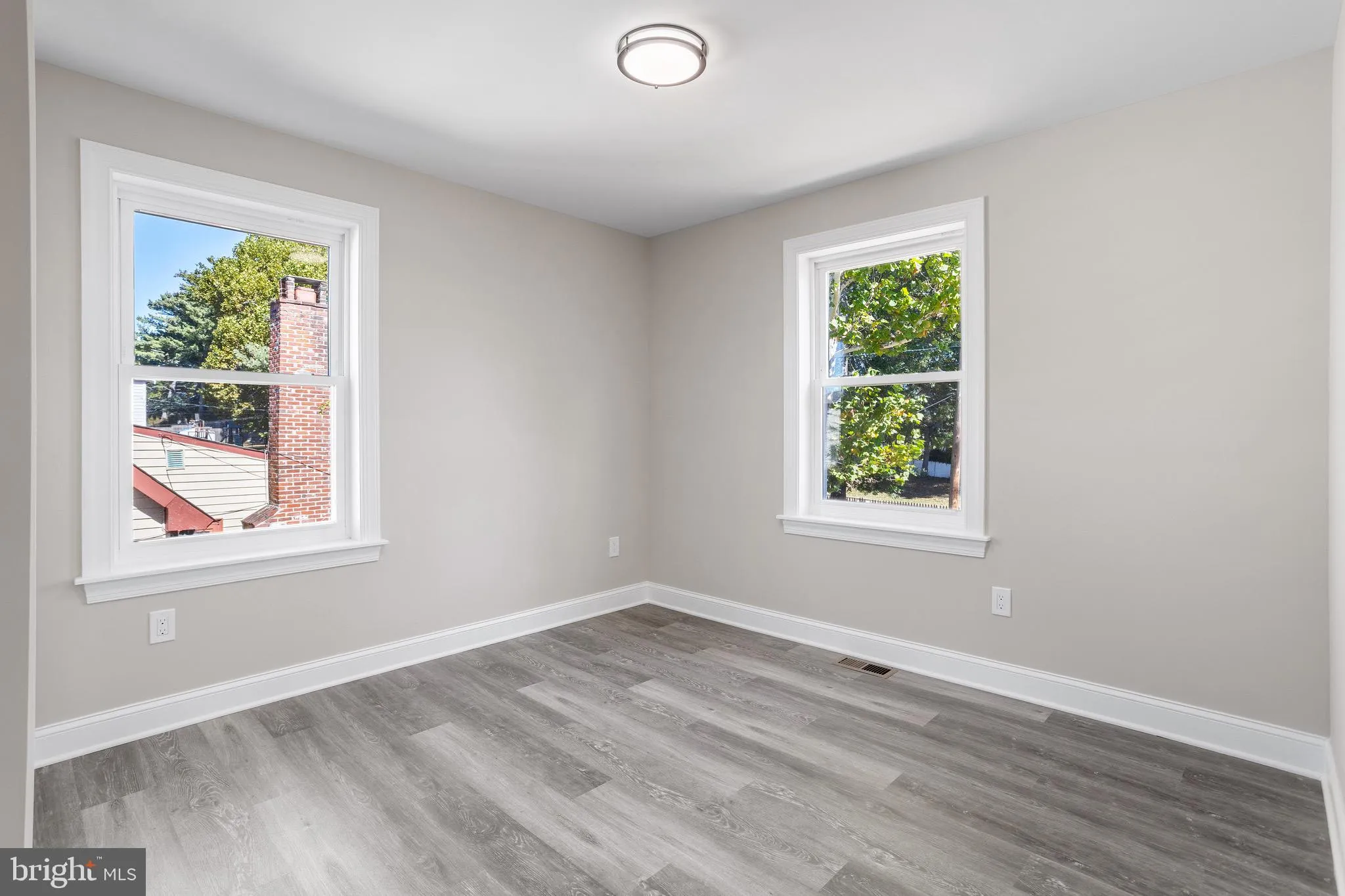 Willingboro, New Jersey 08046, United States, 4 Bedrooms Bedrooms, ,3 BathroomsBathrooms,Residential,Active,231445