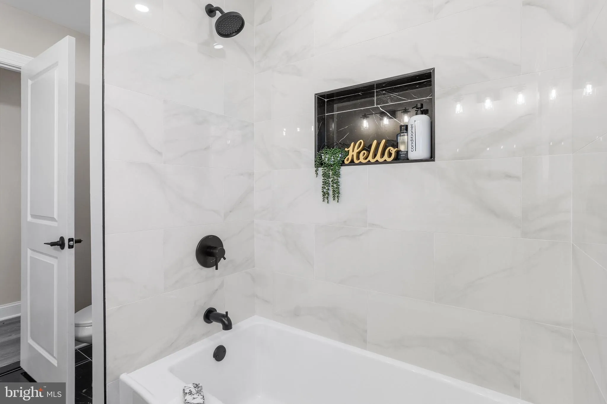 Willingboro, New Jersey 08046, United States, 4 Bedrooms Bedrooms, ,3 BathroomsBathrooms,Residential,Active,231445