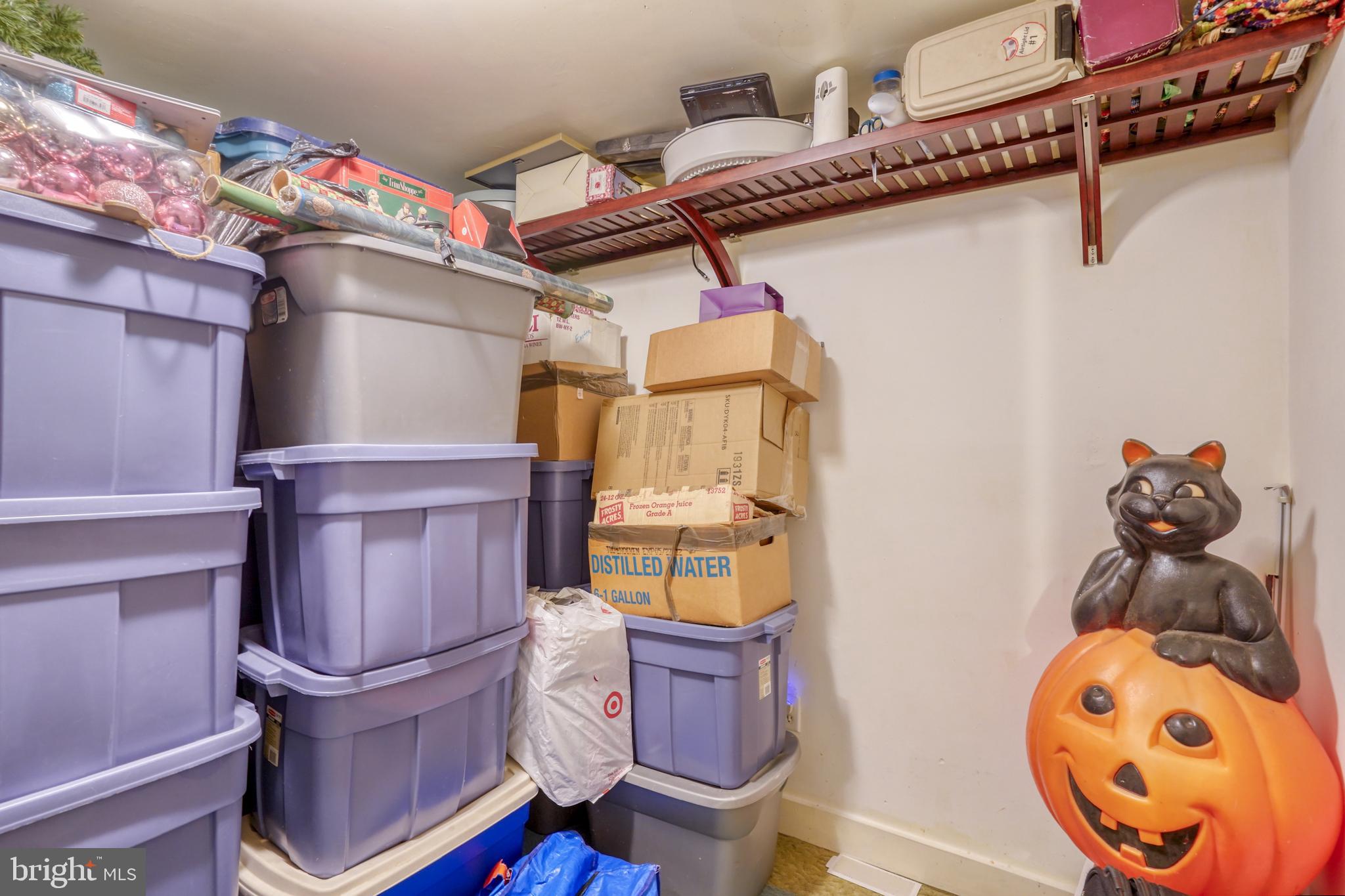 NEW CASTLE - Residential