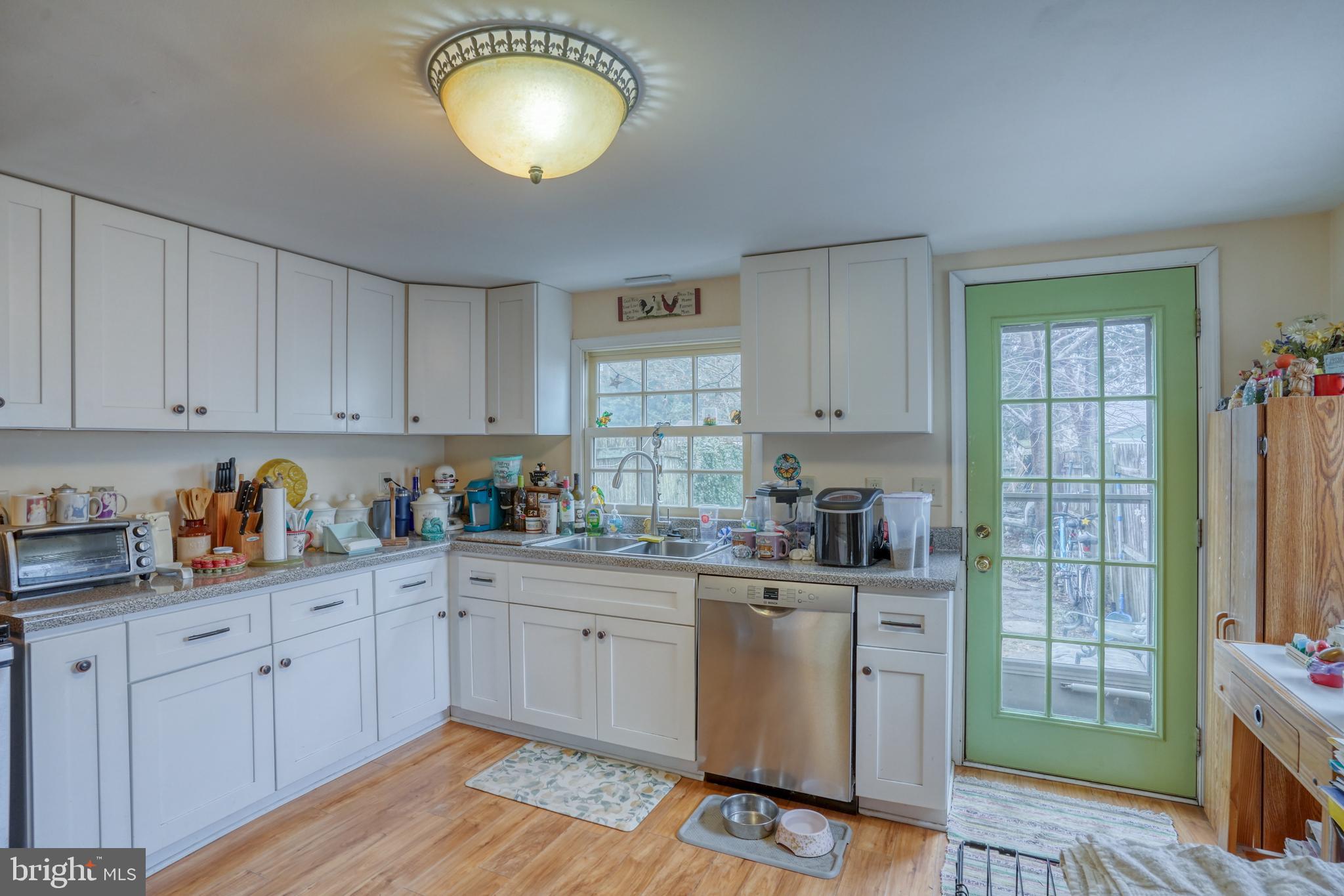 NEW CASTLE - Residential