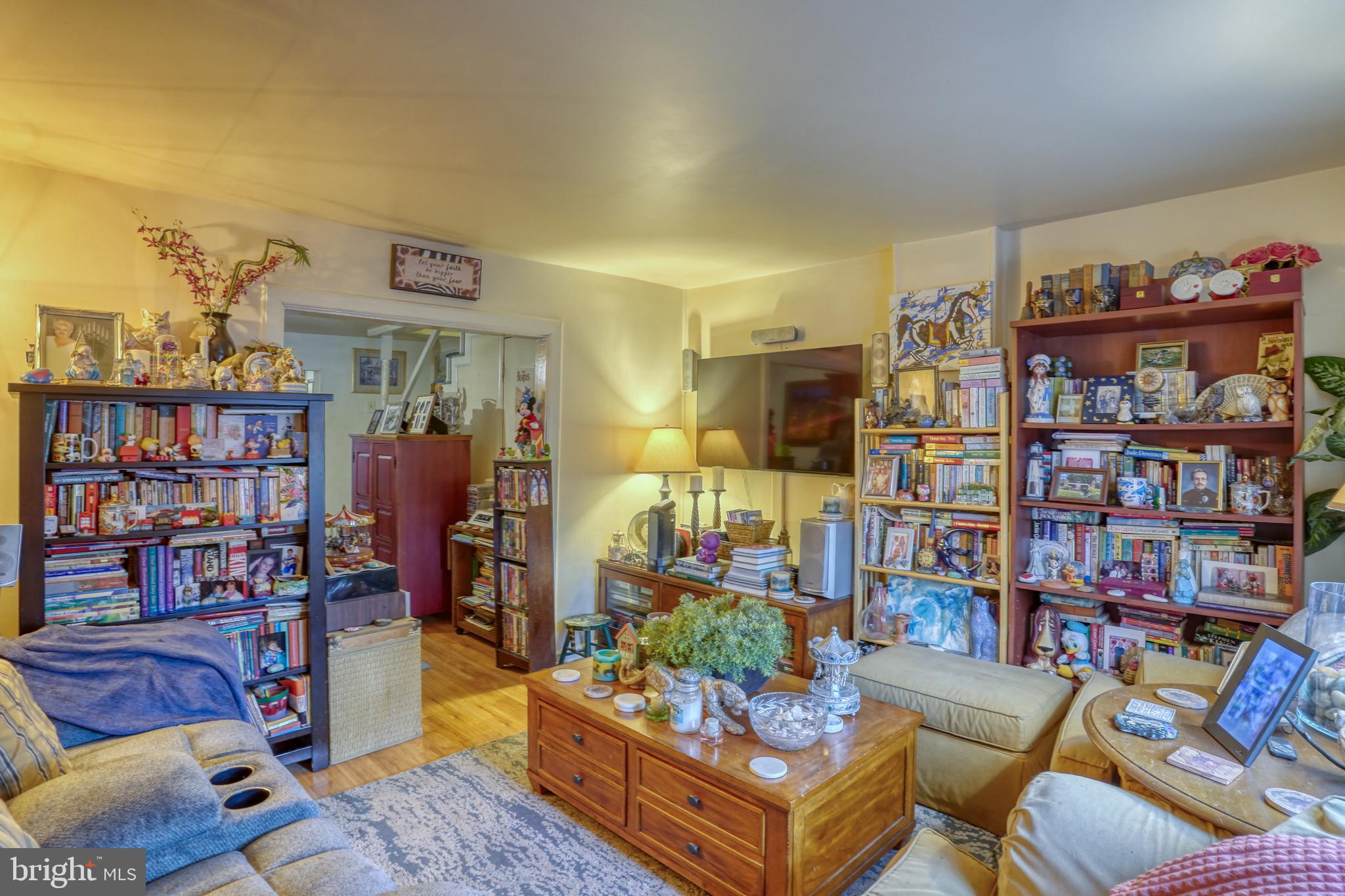 NEW CASTLE - Residential