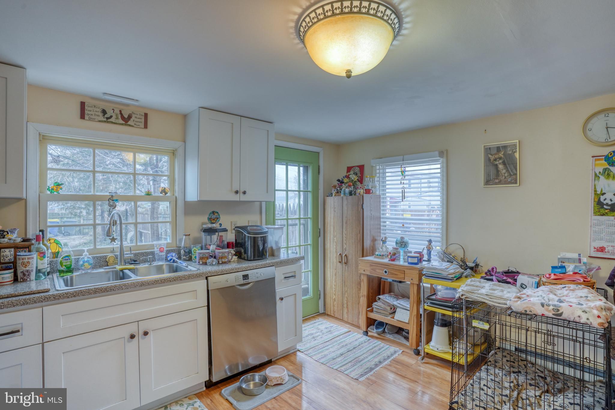 NEW CASTLE - Residential