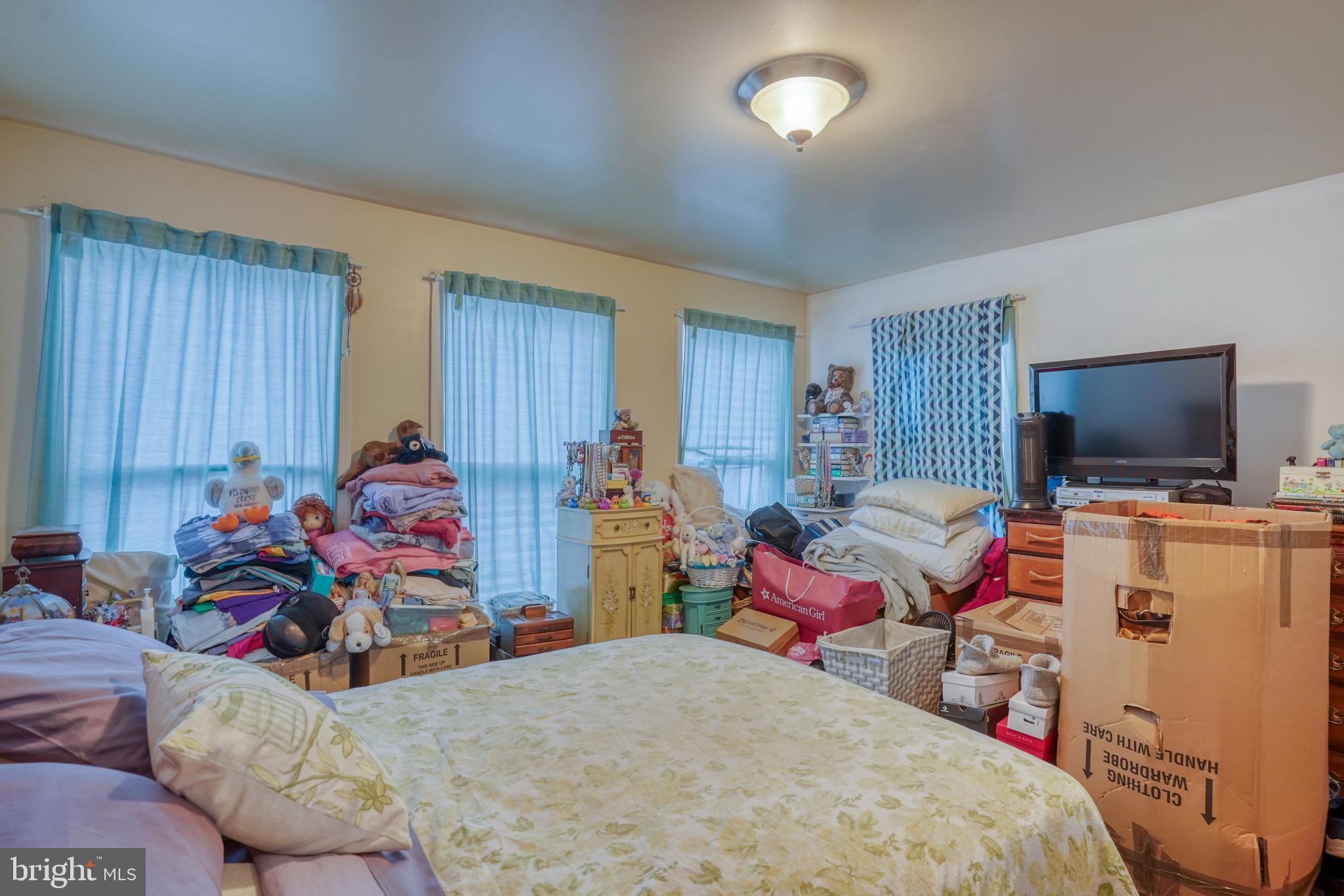 NEW CASTLE - Residential