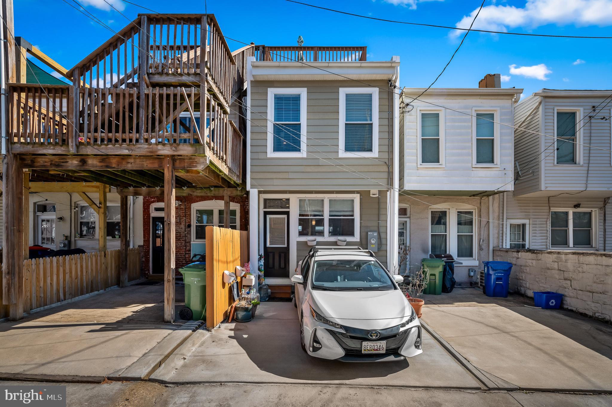 RIVERSIDE - Residential