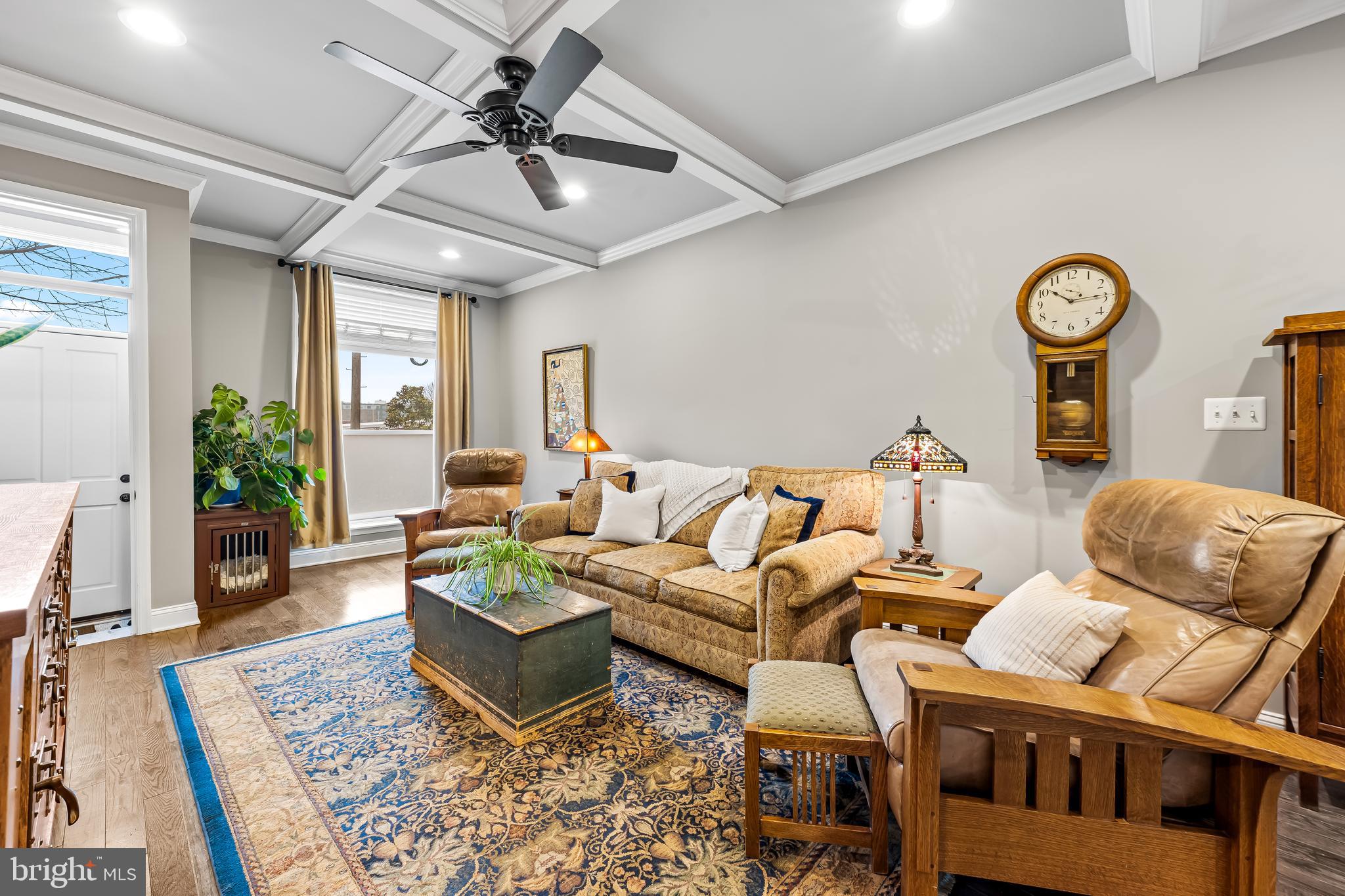 RIVERSIDE - Residential