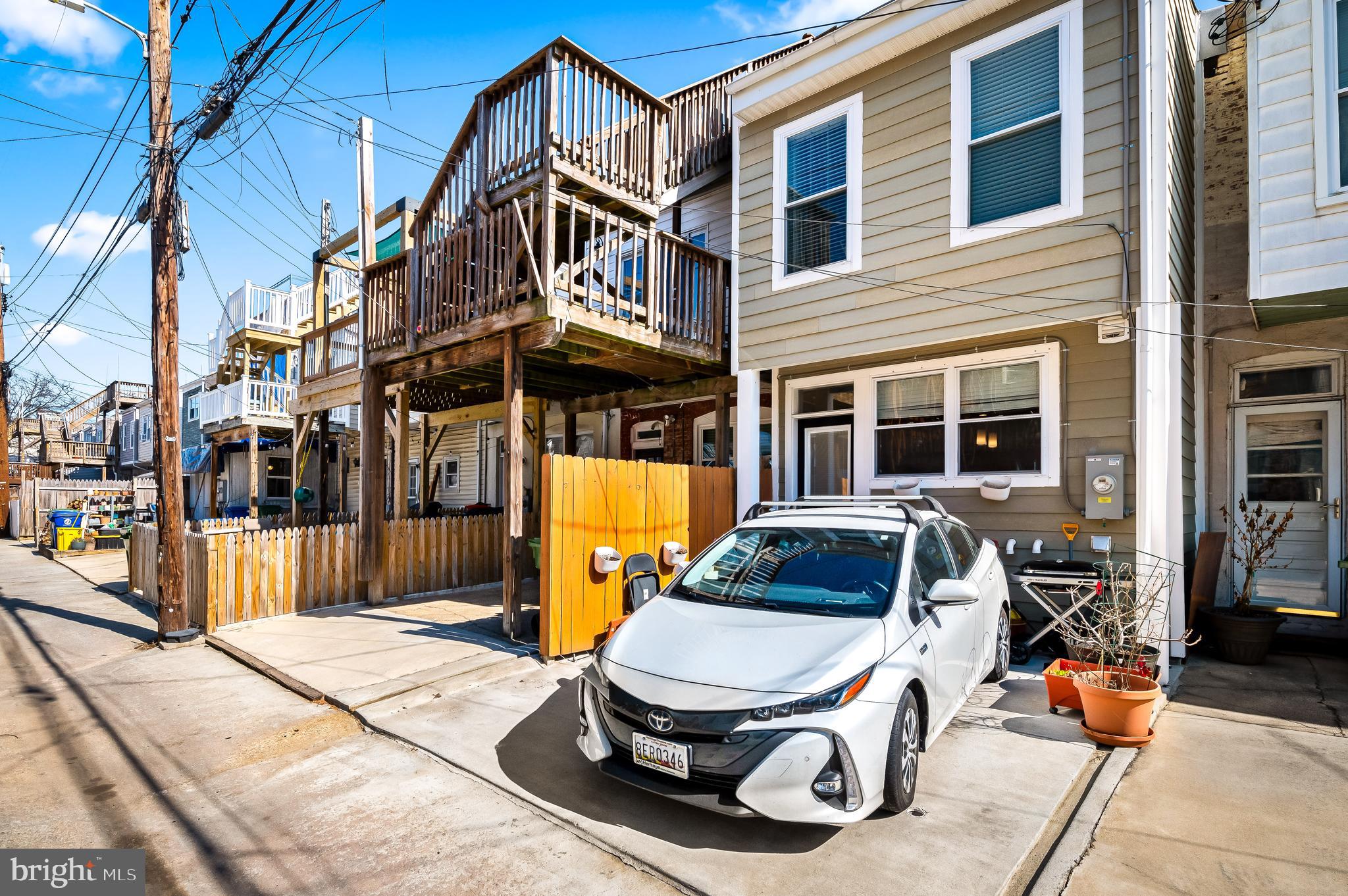 RIVERSIDE - Residential