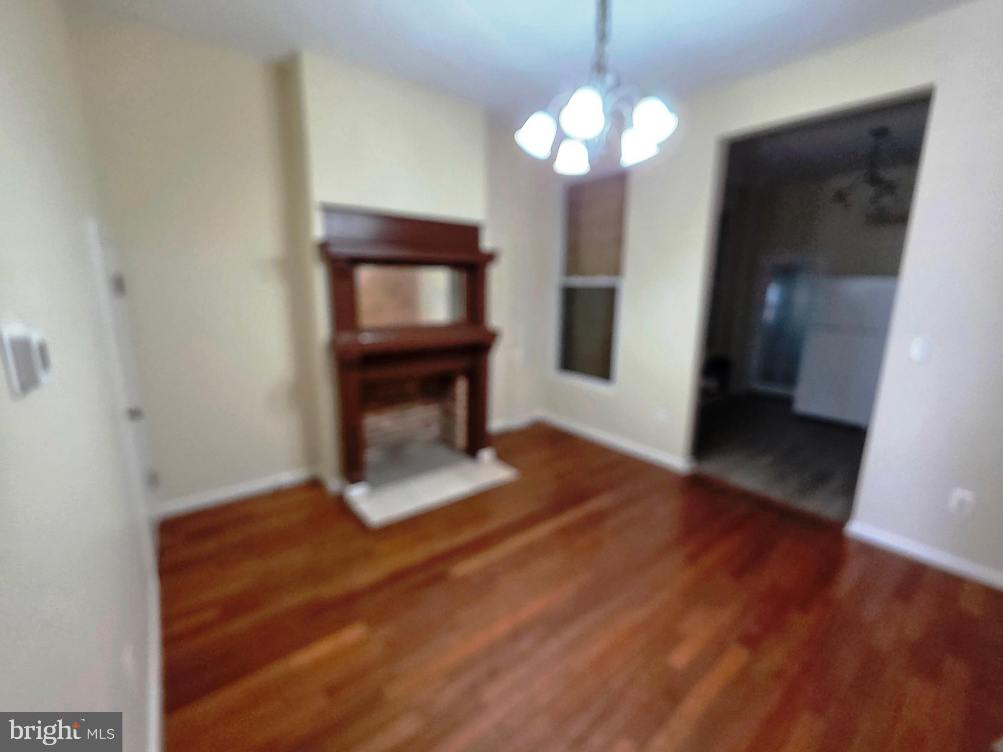 BROADWAY EAST - Residential Lease