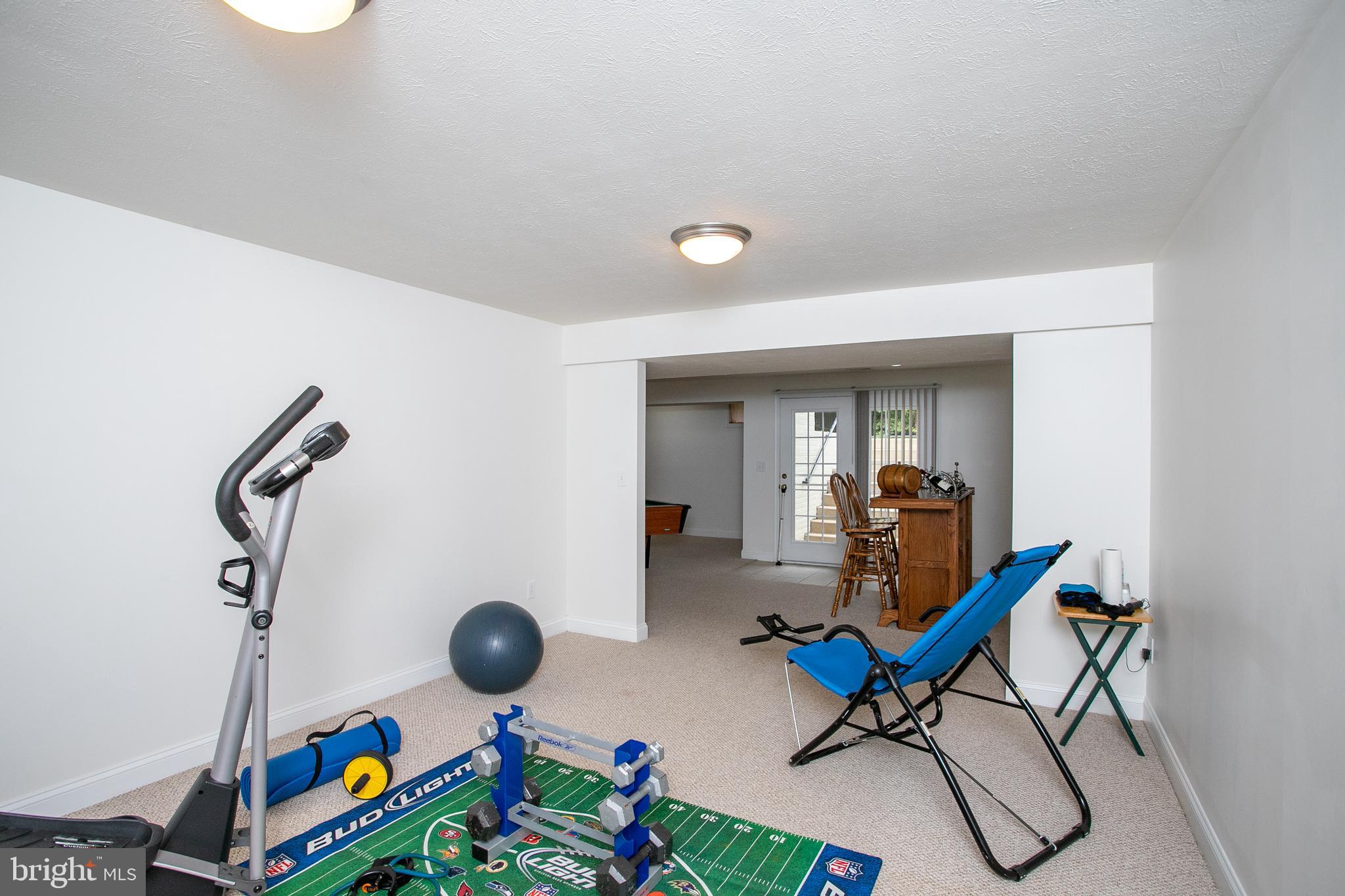 LAKE JAMESON - Residential