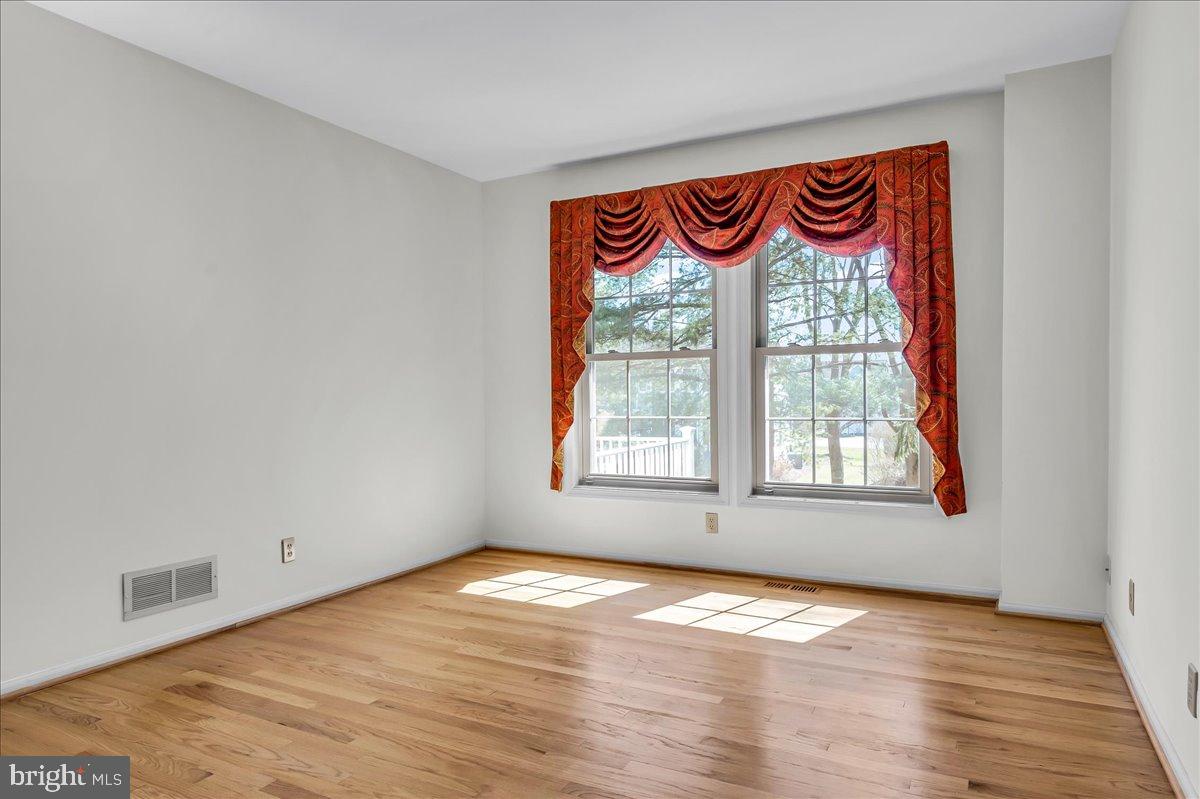 SOMERSET LAKE - Residential