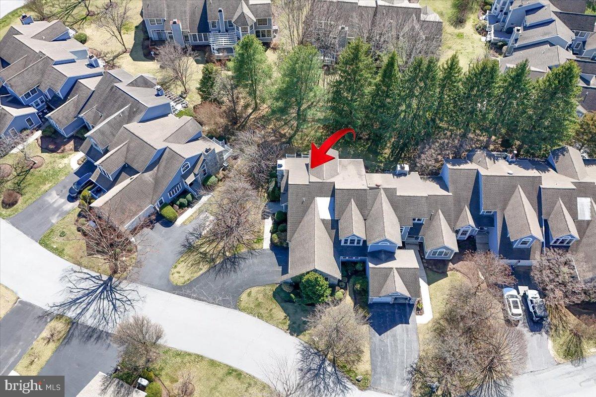 SOMERSET LAKE - Residential