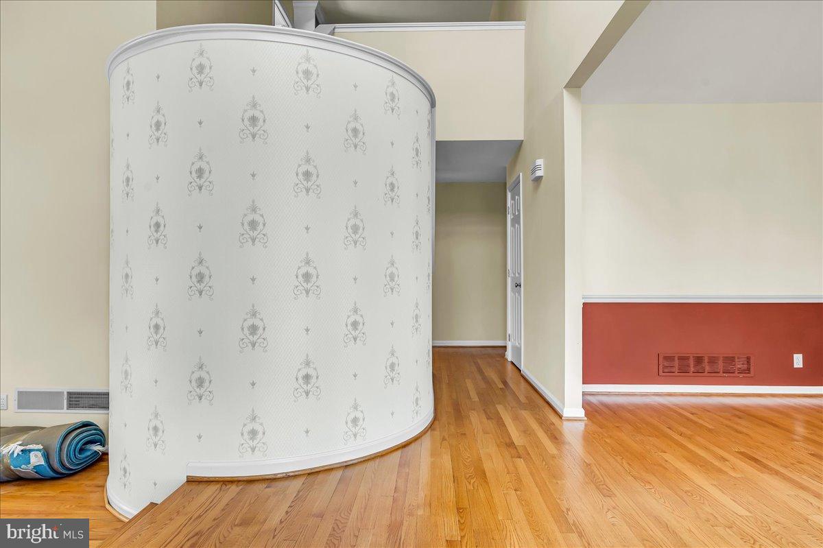 SOMERSET LAKE - Residential