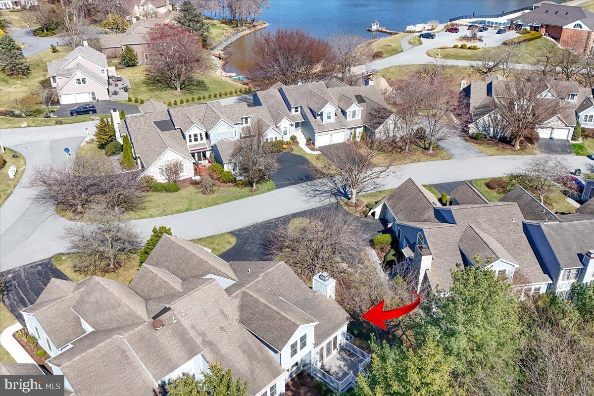 SOMERSET LAKE - Residential