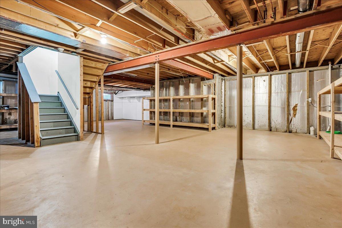 SOMERSET LAKE - Residential