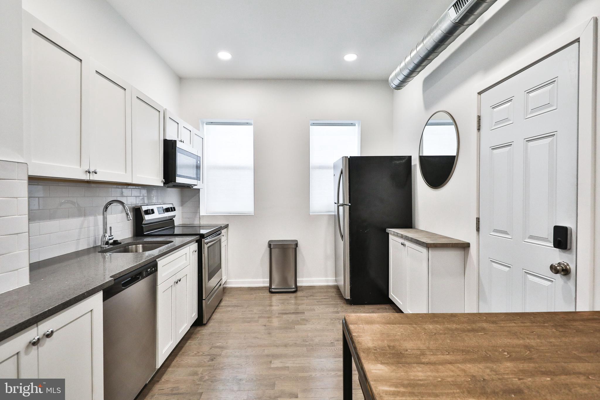 STRAWBERRY MANSION - Residential Income