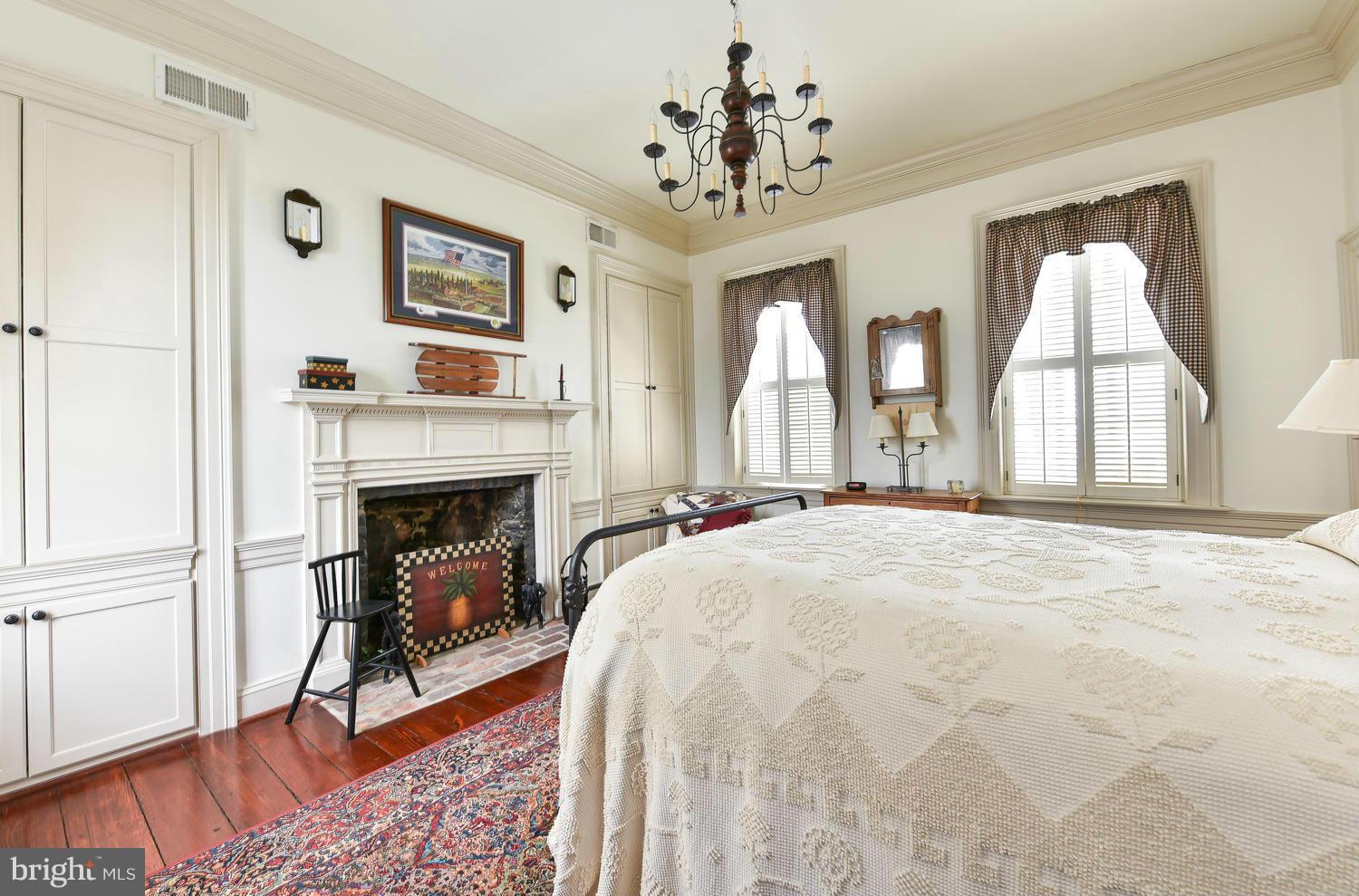 OLD TOWN - Residential