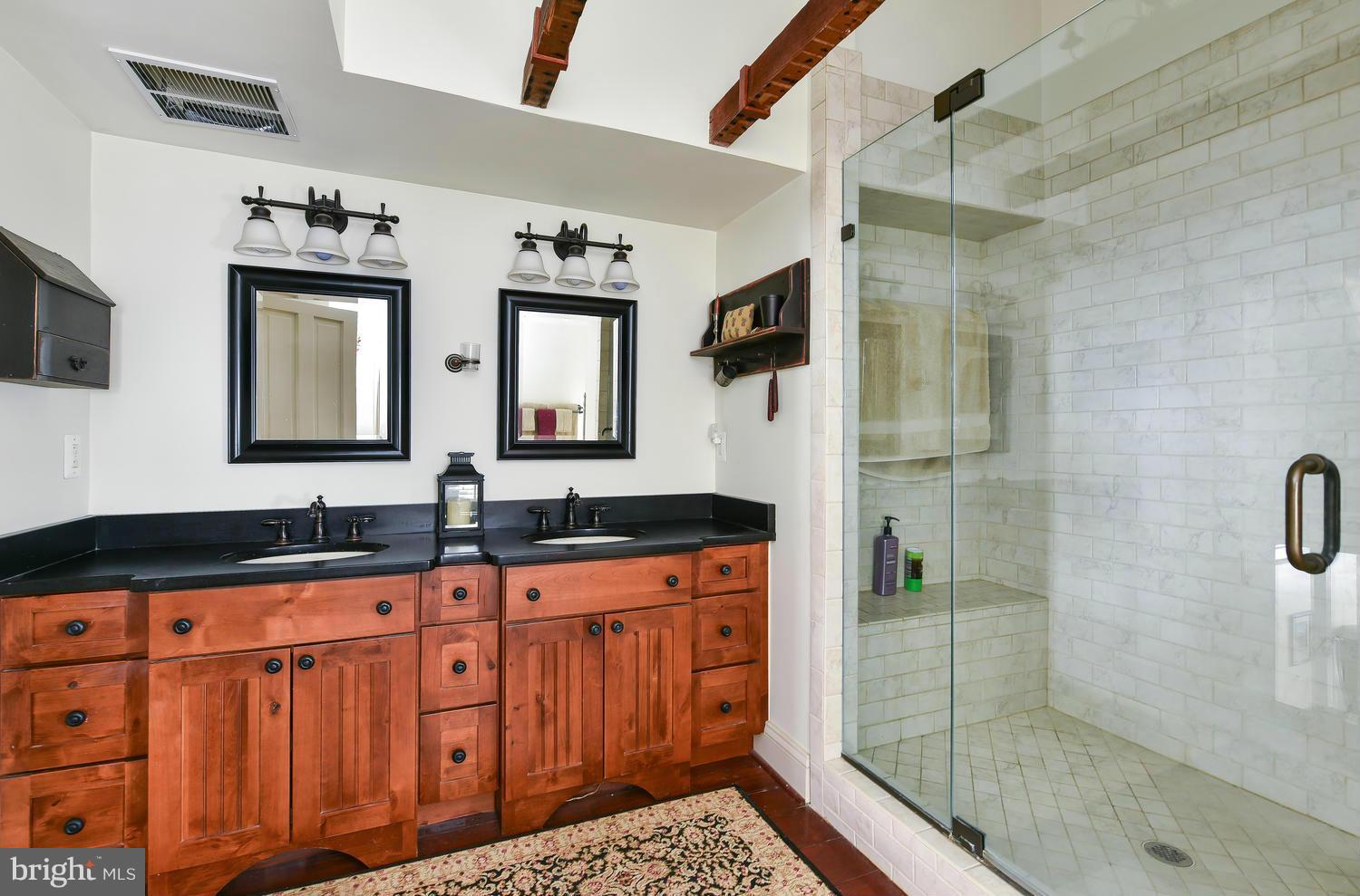 OLD TOWN - Residential