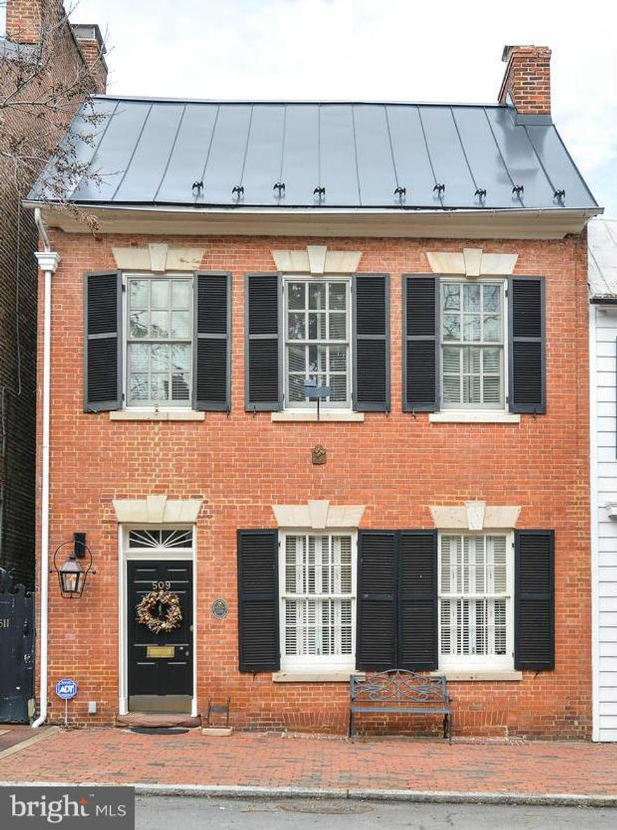 CIRCA 1778, THIS BEAUTIFULLY RESTORED BRICK TOWNHOME BOASTS DETAILED MOLDINGS, ORIGINAL PINE FLOORS, 3 GAS FIREPLACES, FRONT & REAR STAIRCASES, FORMAL GARDEN PLUS OFF STREET PARKING. THIS IS THE ABSOLUTE EPITOME OF OLD TOWN CHARM!