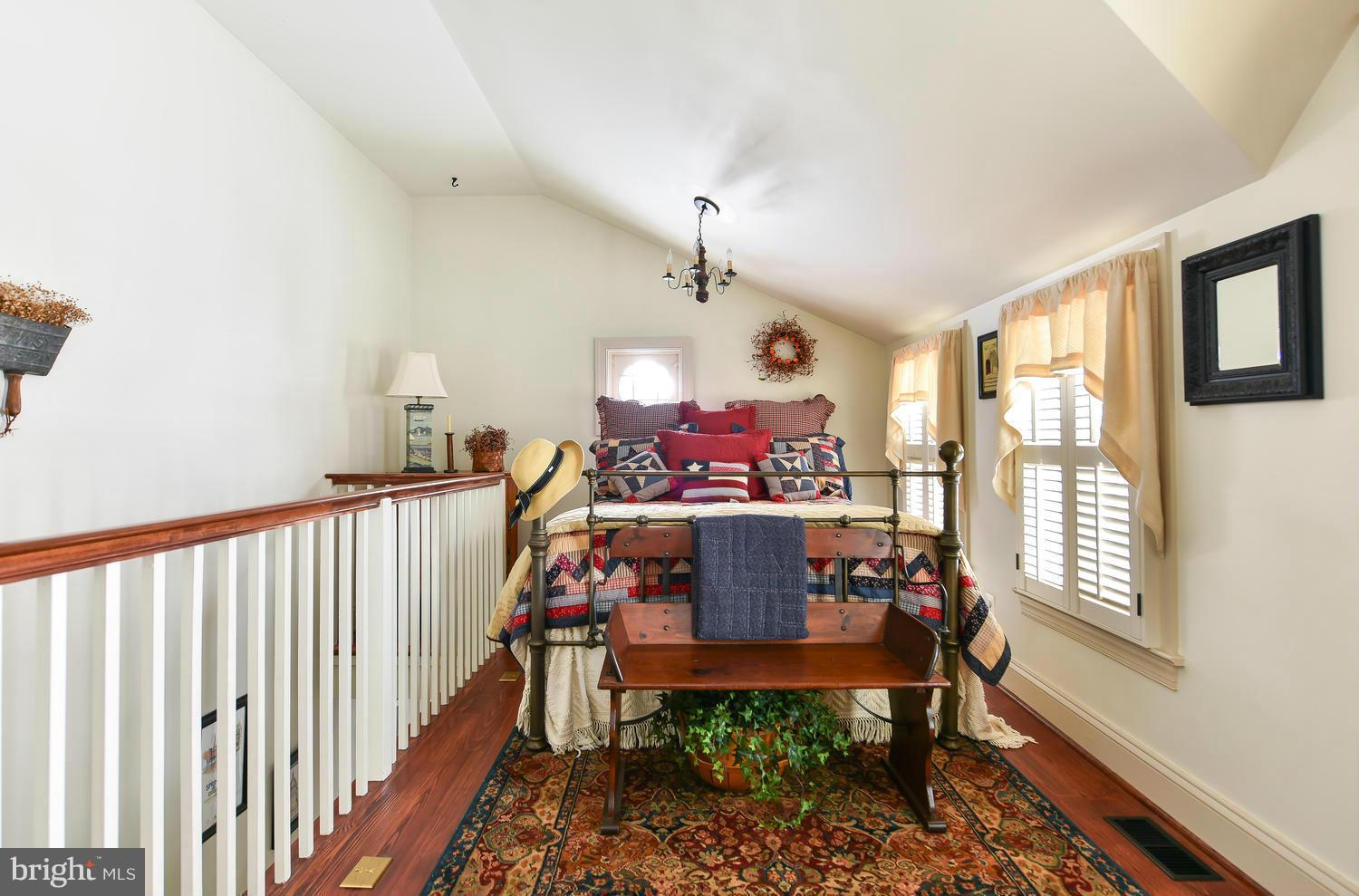 OLD TOWN - Residential