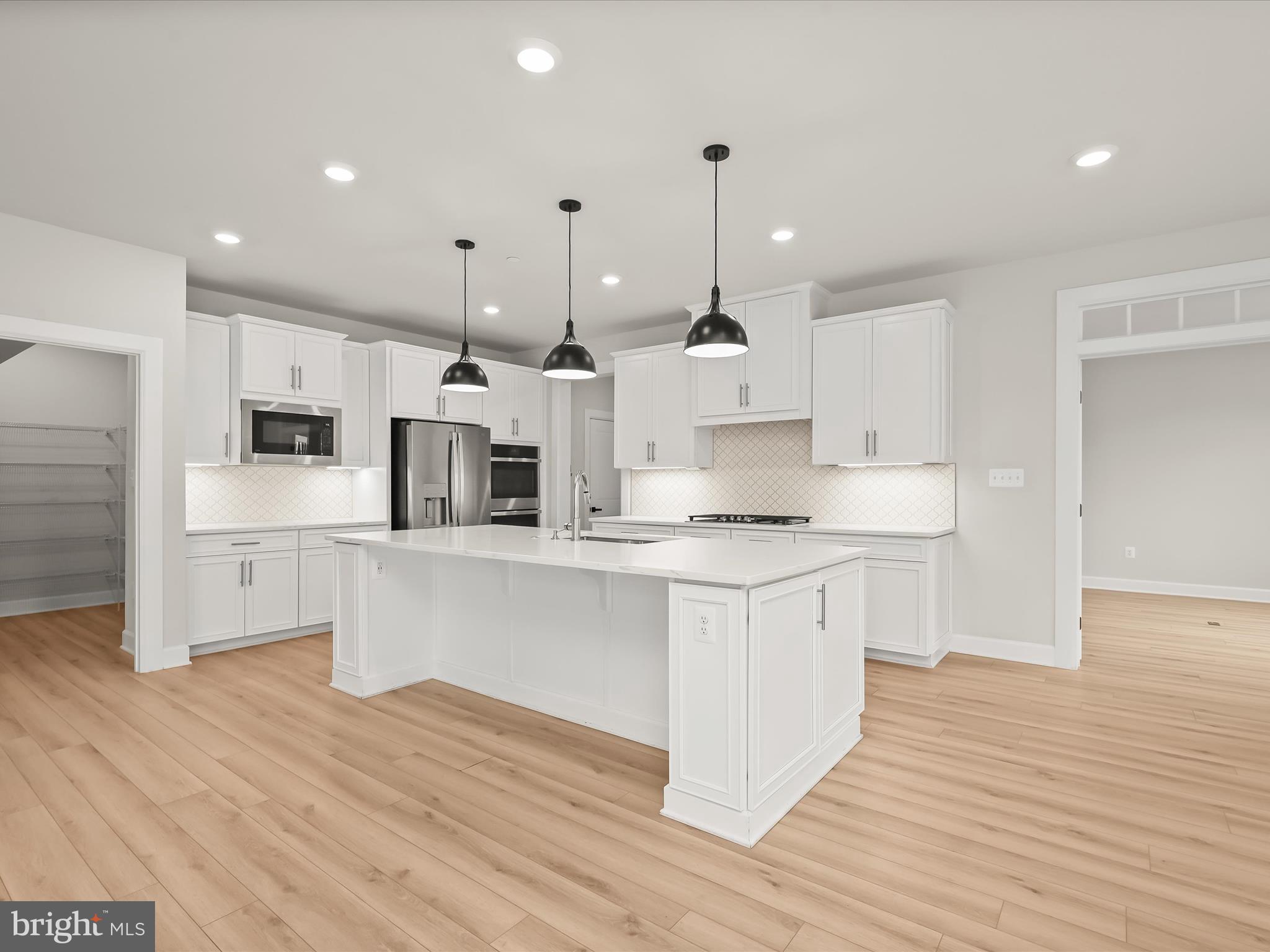 MAPLE LAWN SOUTH - Residential