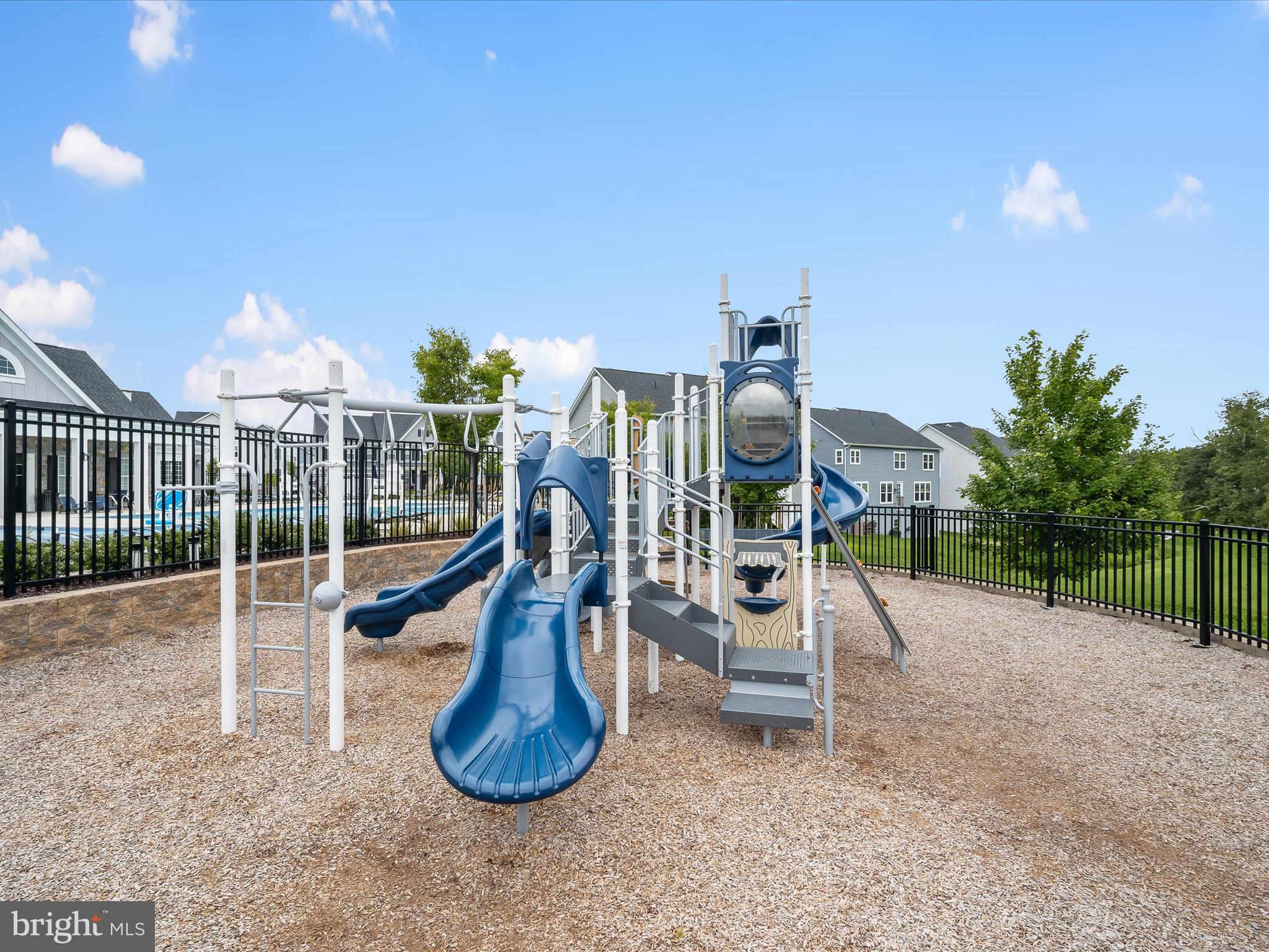 MAPLE LAWN SOUTH - Residential