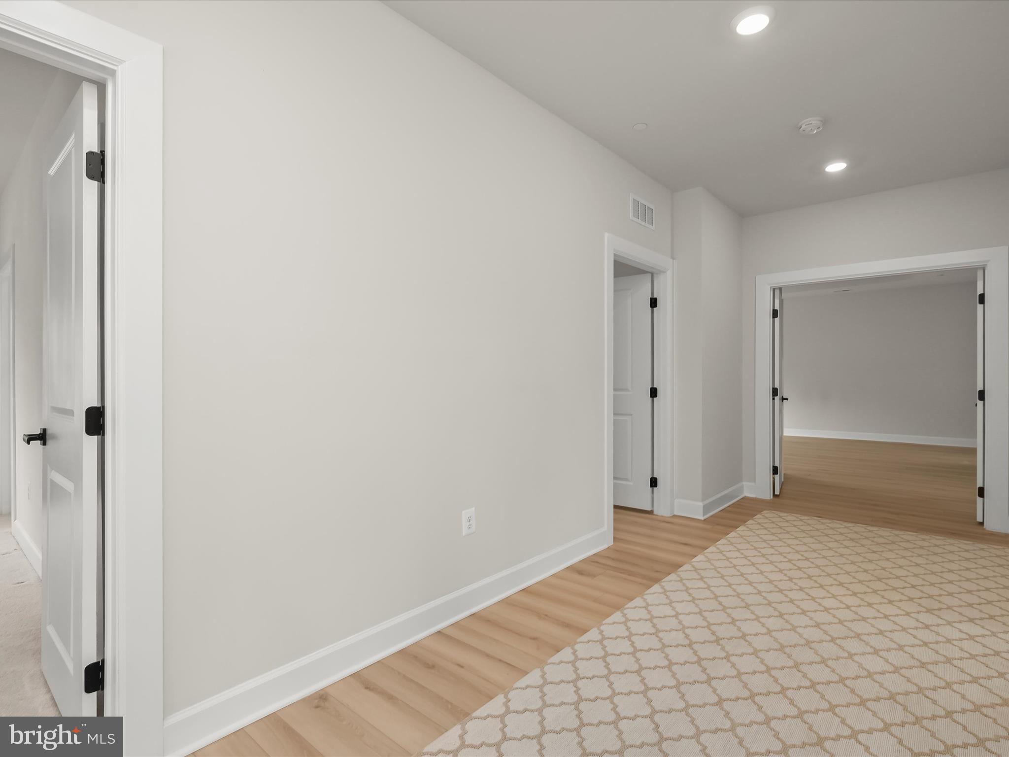 MAPLE LAWN SOUTH - Residential