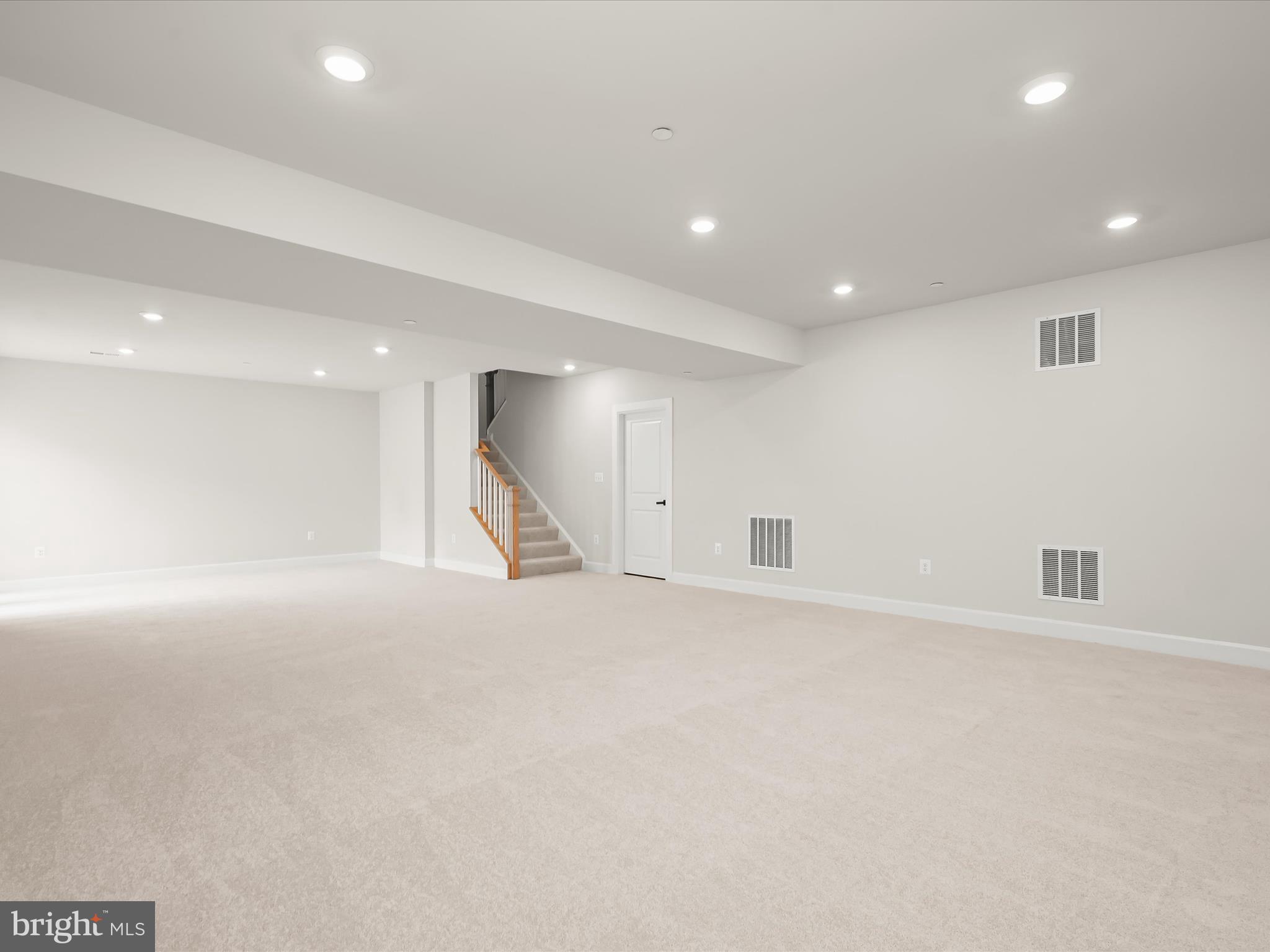 MAPLE LAWN SOUTH - Residential