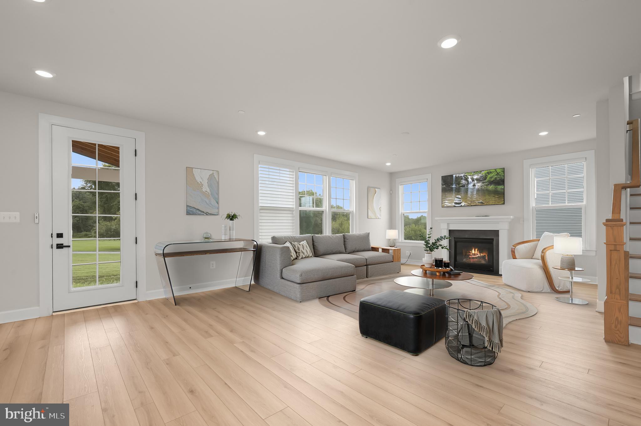 MAPLE LAWN SOUTH - Residential