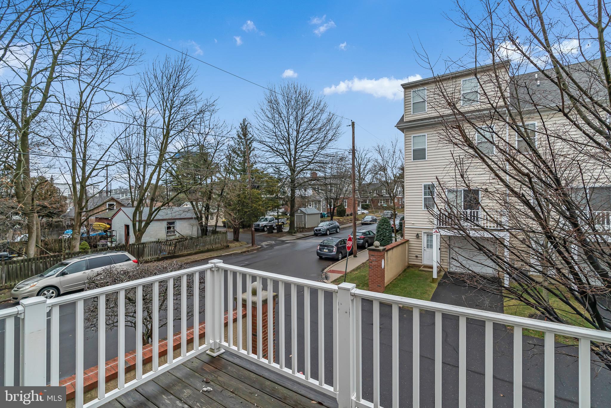 CANNON SQUARE - Residential Lease