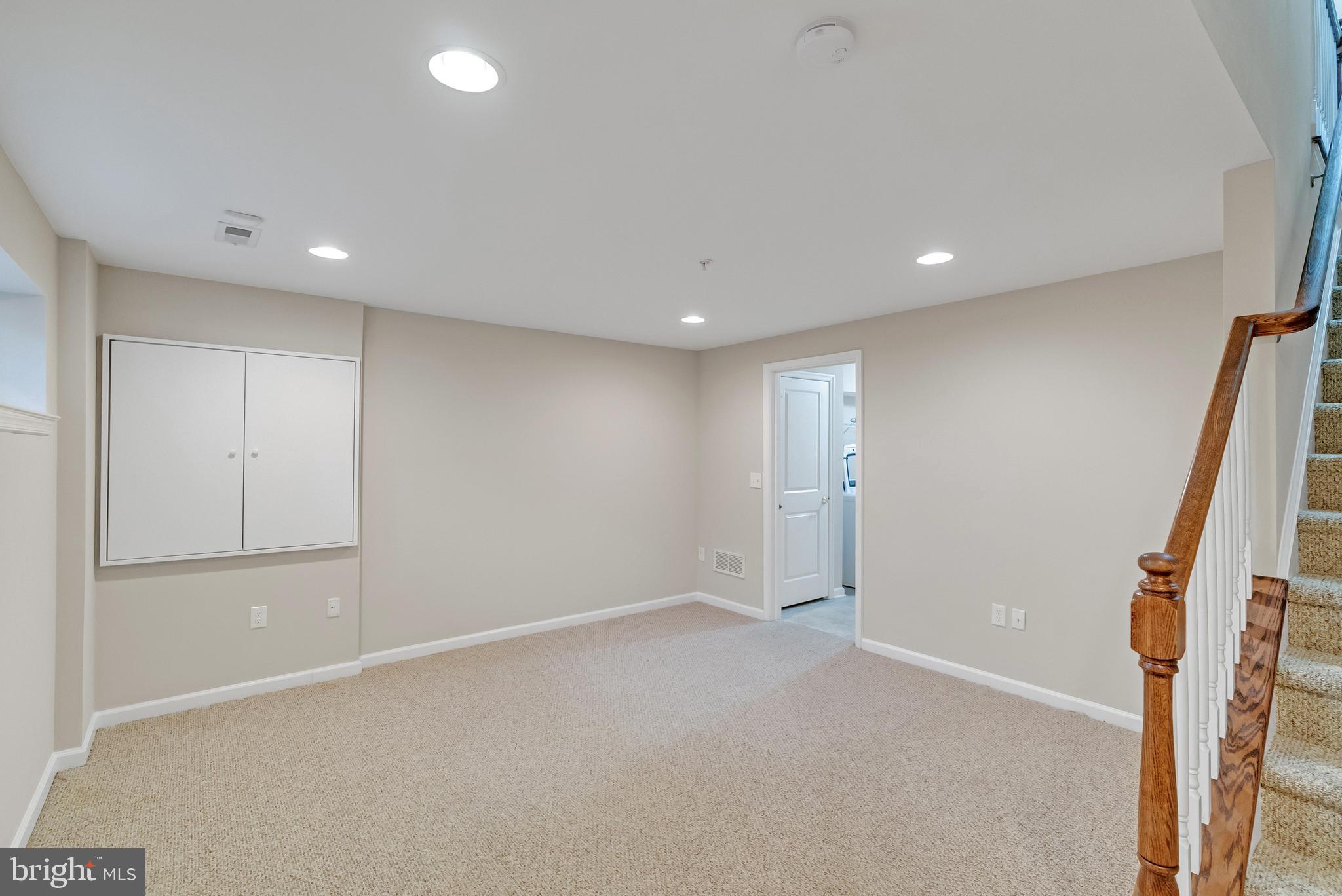 CANNON SQUARE - Residential Lease