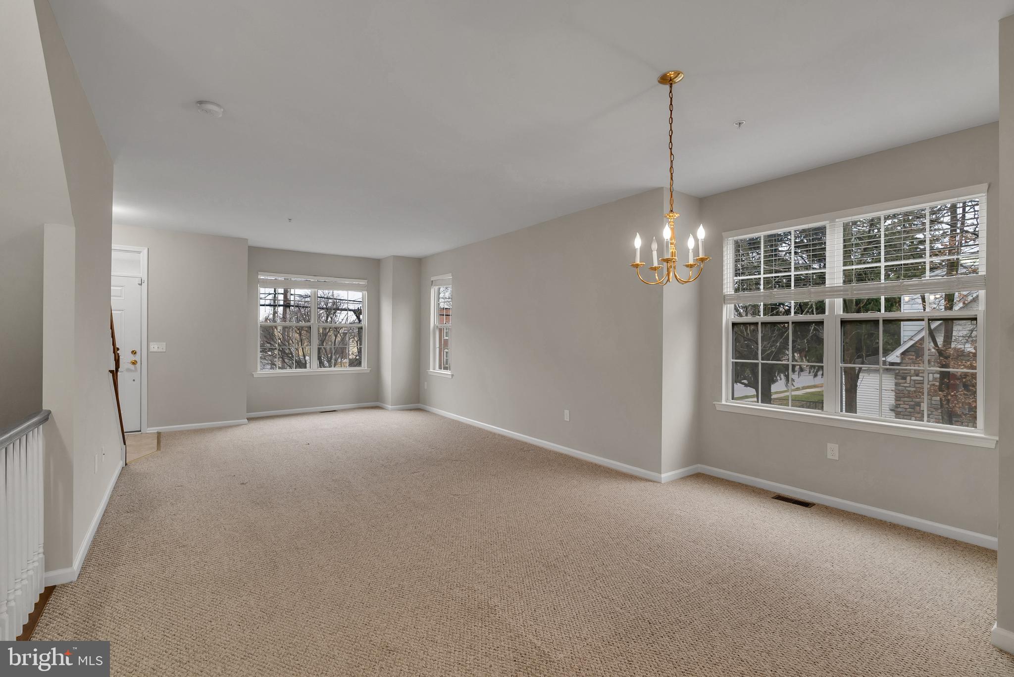 CANNON SQUARE - Residential Lease