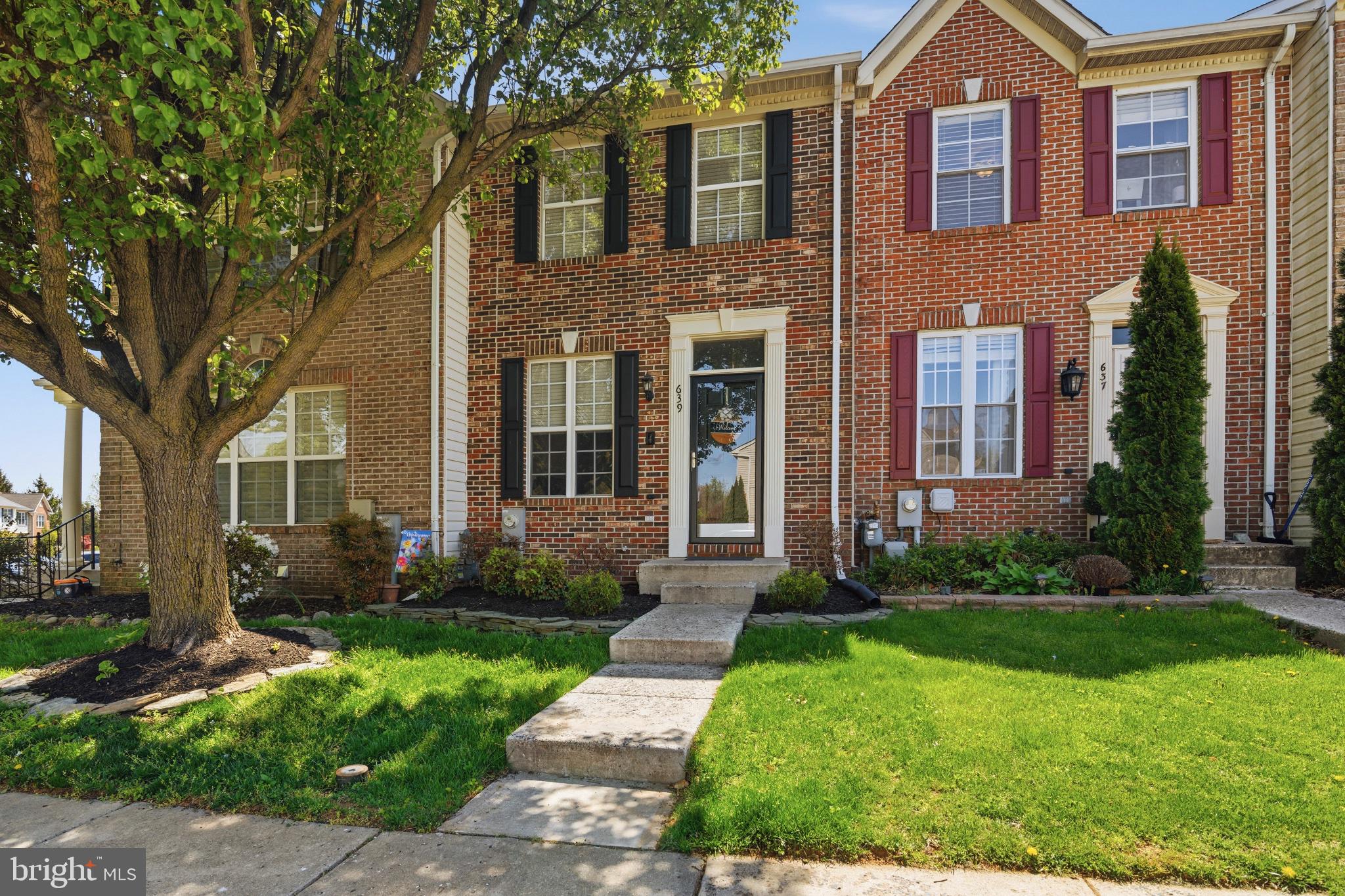 HICKORY OVERLOOK - Residential