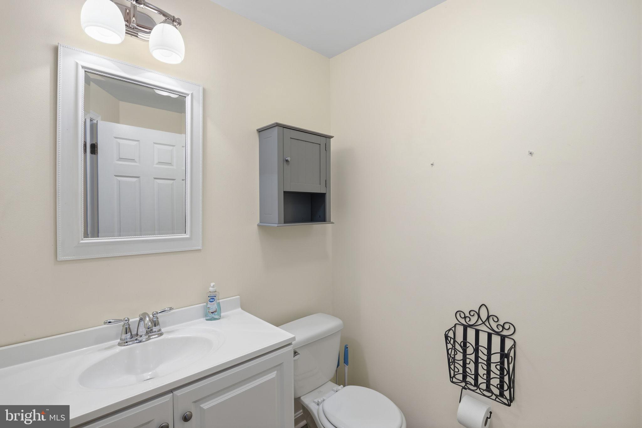 HICKORY OVERLOOK - Residential