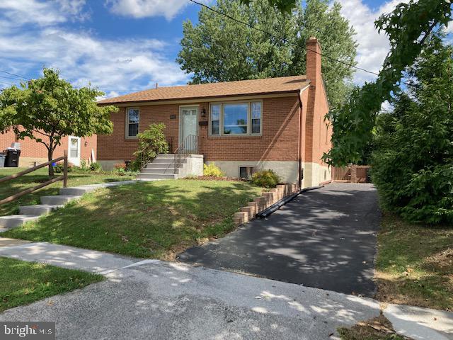 OVERLOOK PARK - Residential Lease