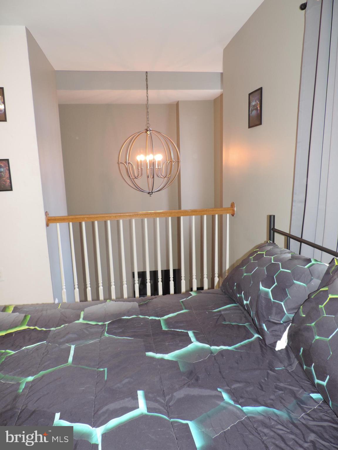 RIVERSIDE - Residential