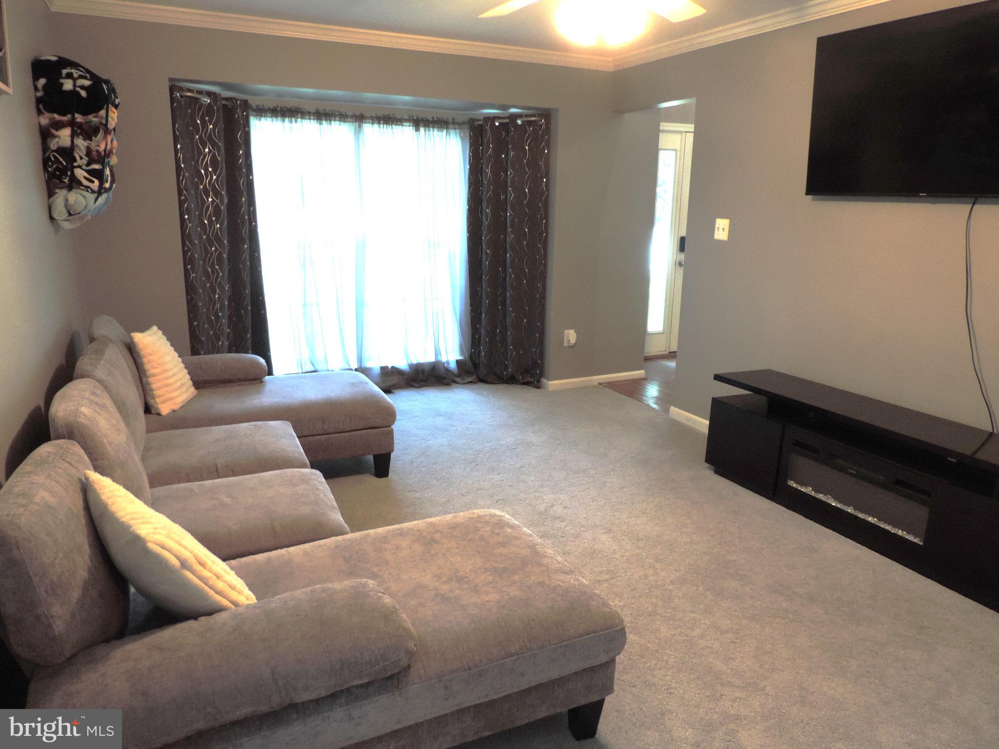 RIVERSIDE - Residential