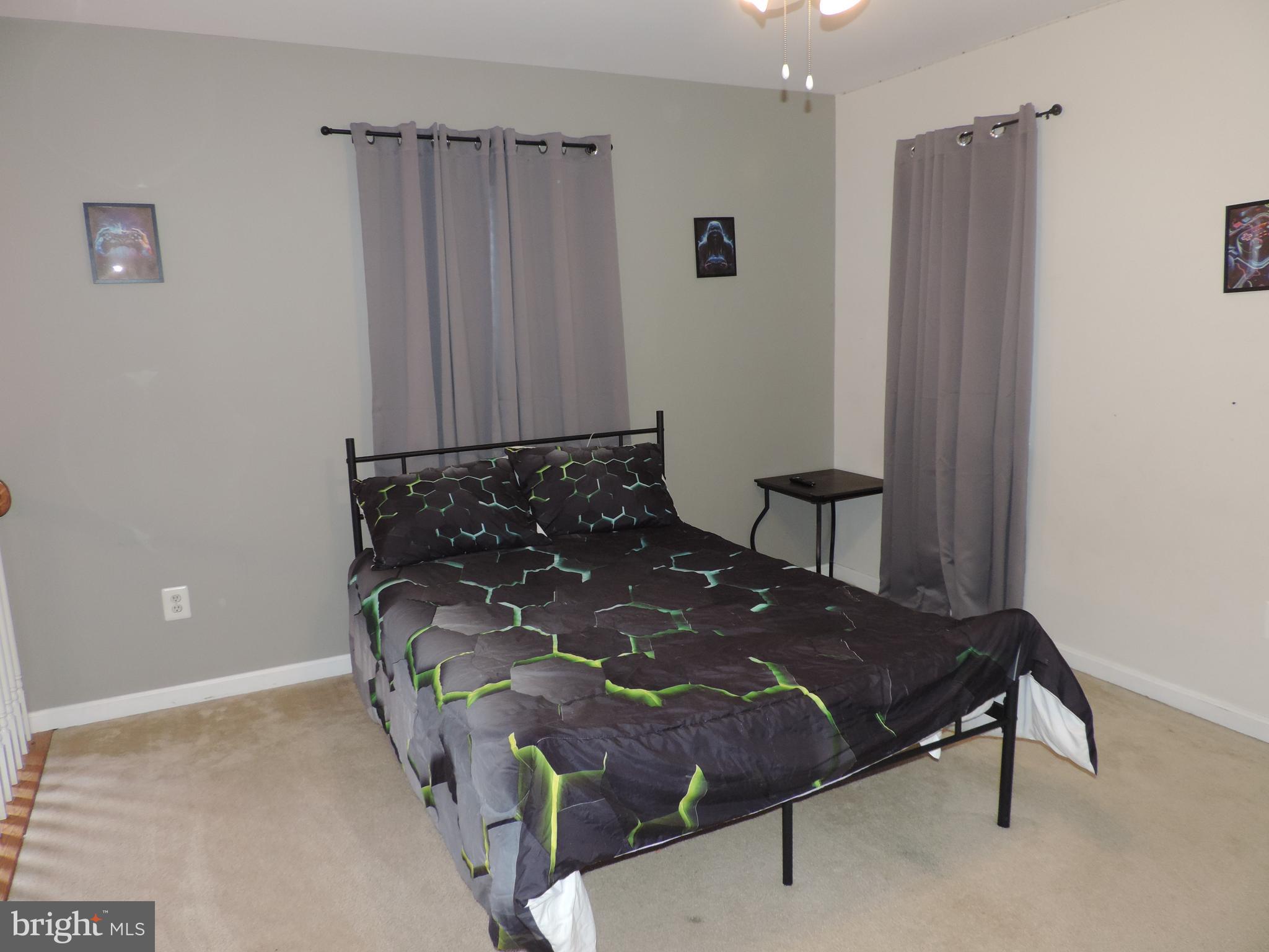 RIVERSIDE - Residential