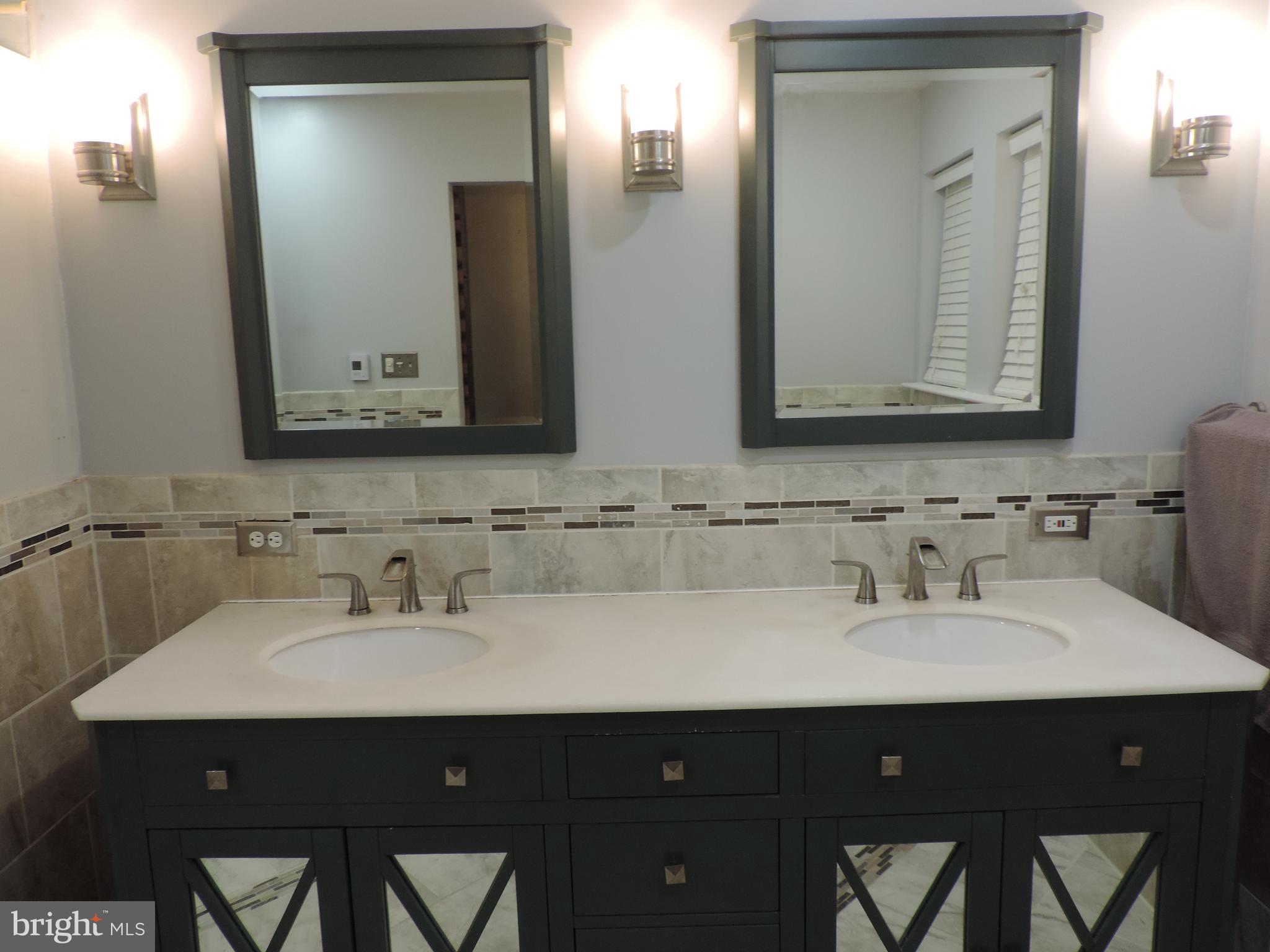 RIVERSIDE - Residential