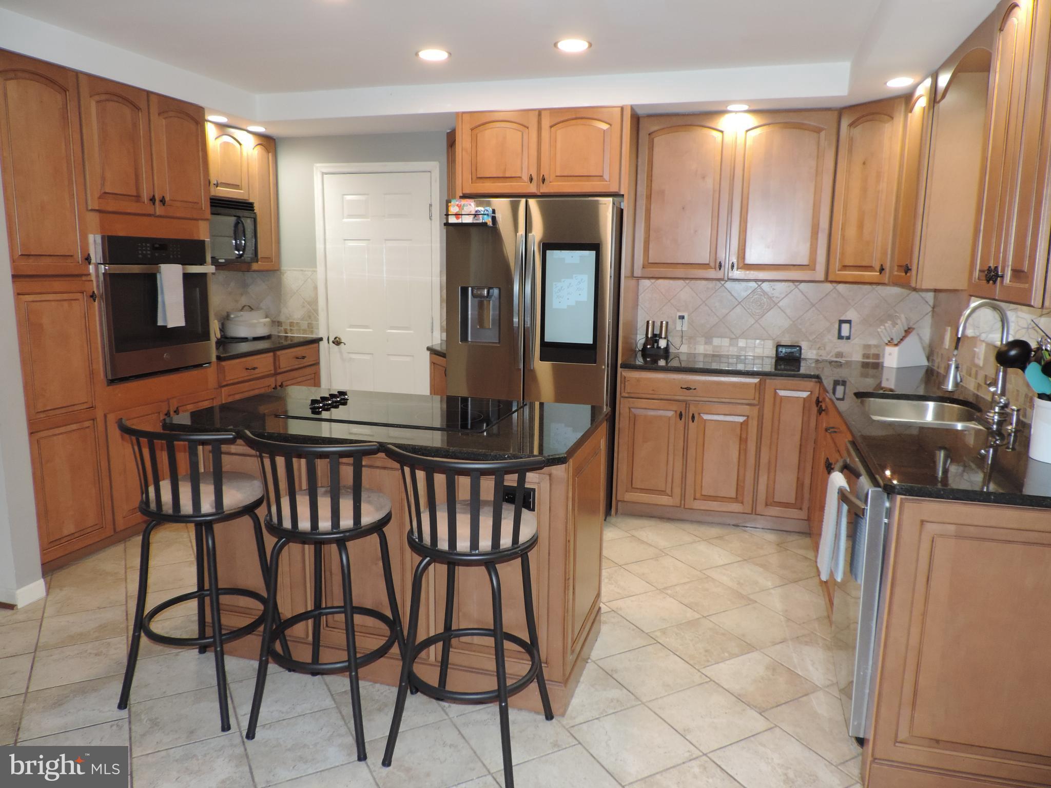 RIVERSIDE - Residential