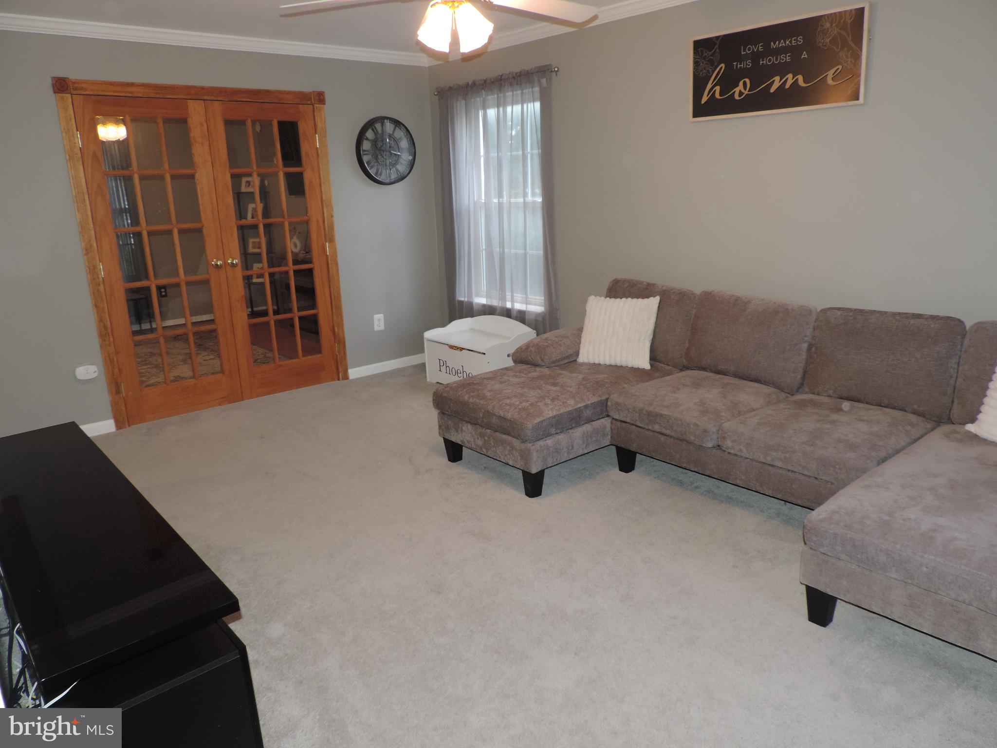 RIVERSIDE - Residential