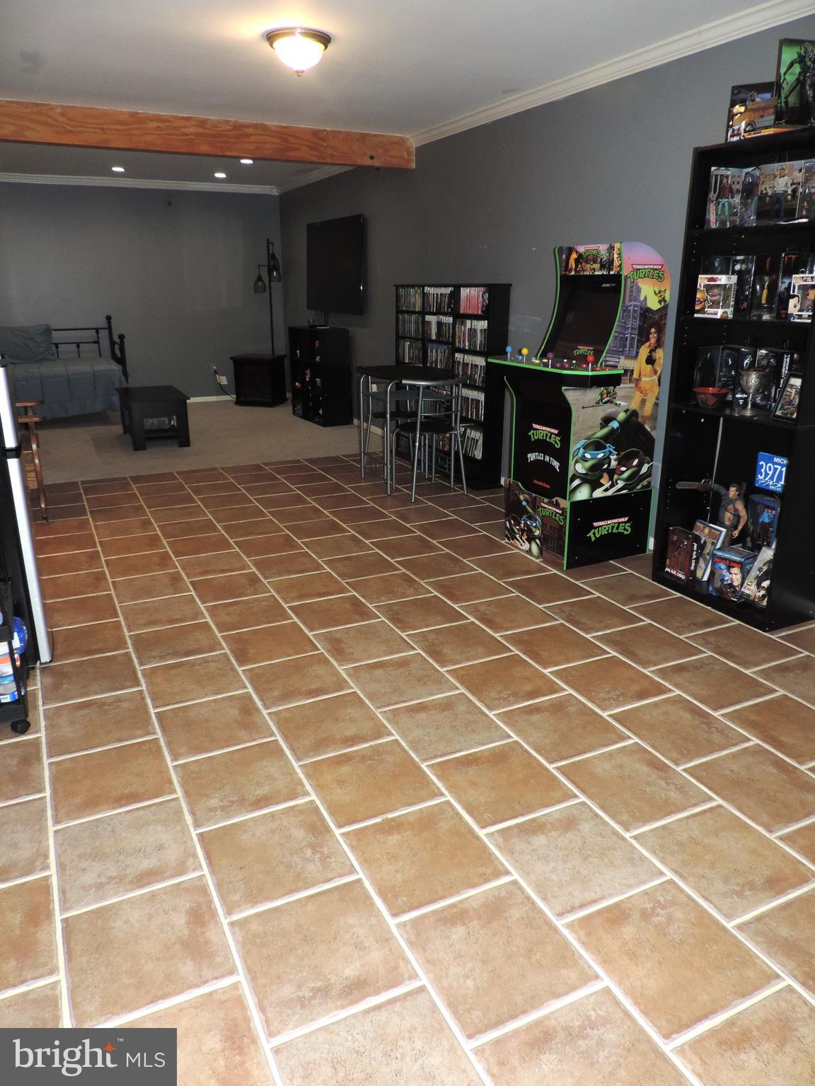 RIVERSIDE - Residential