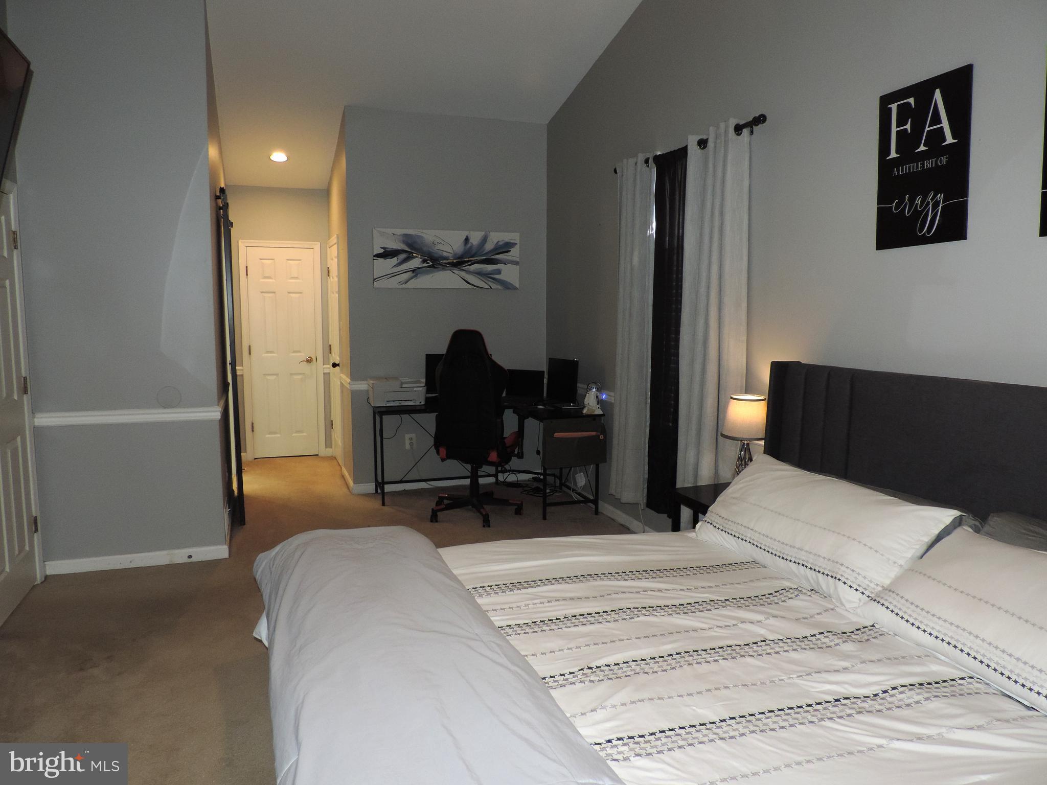 RIVERSIDE - Residential